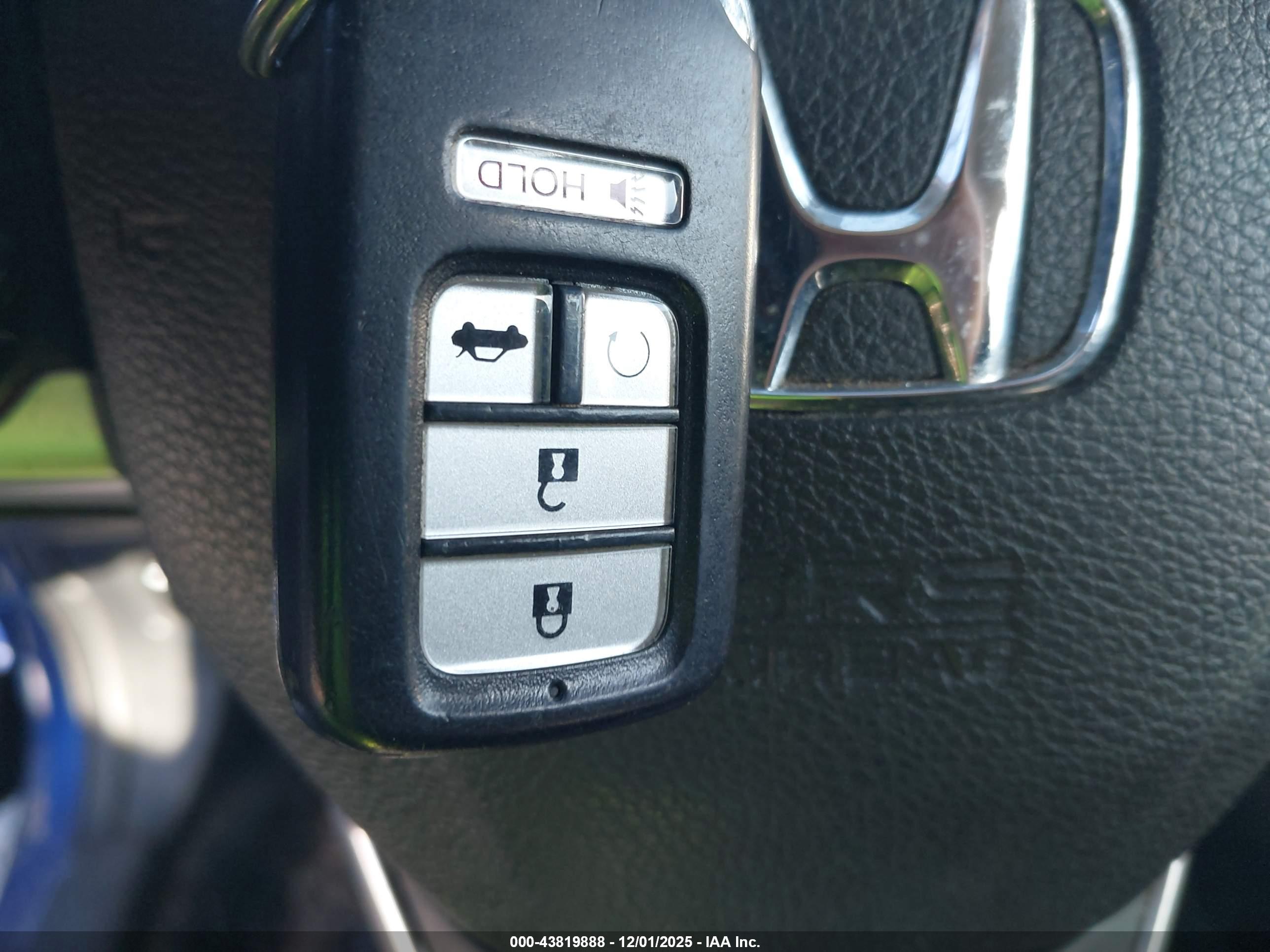 HONDA CIVIC image 11