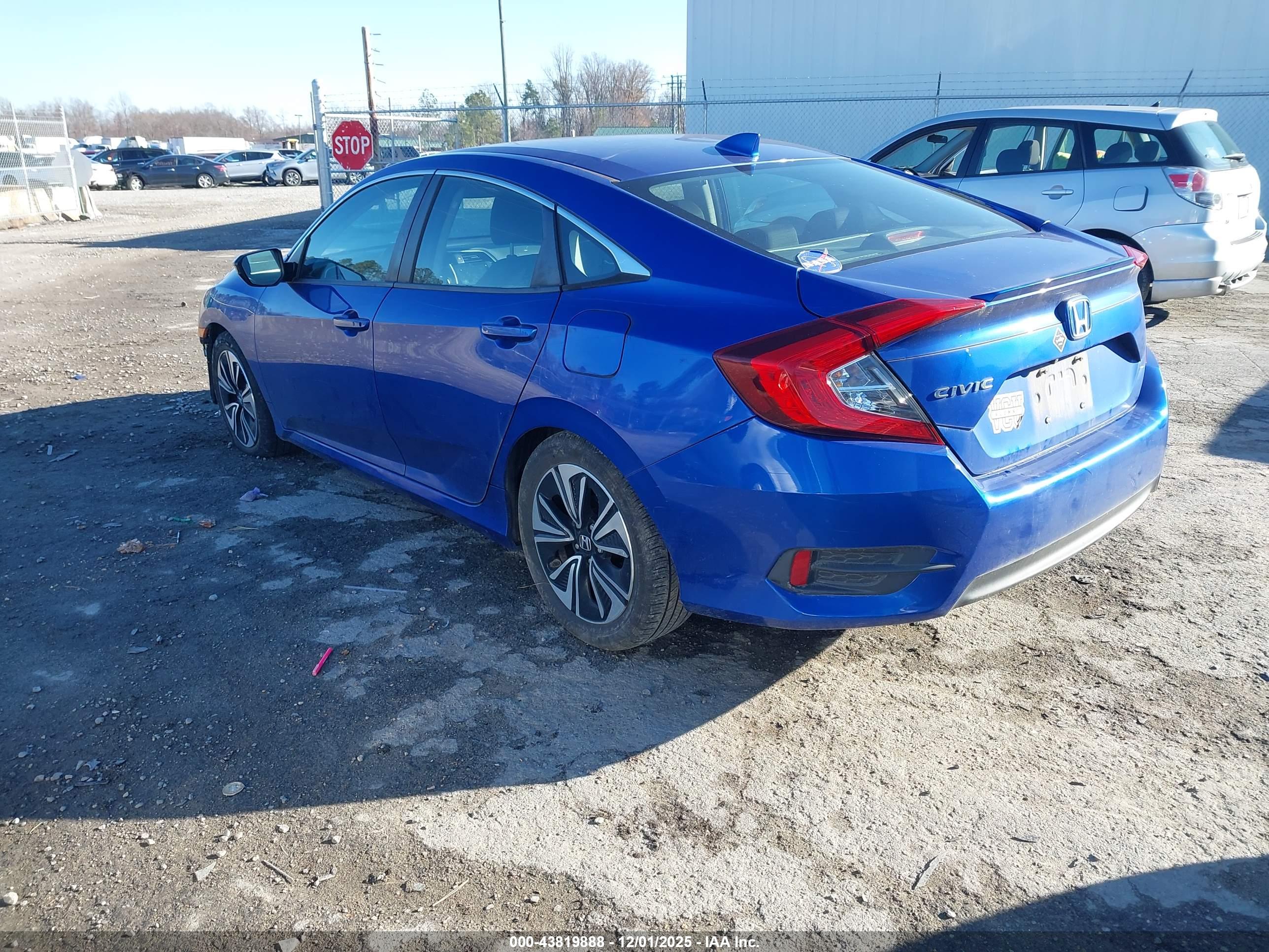 HONDA CIVIC image 3