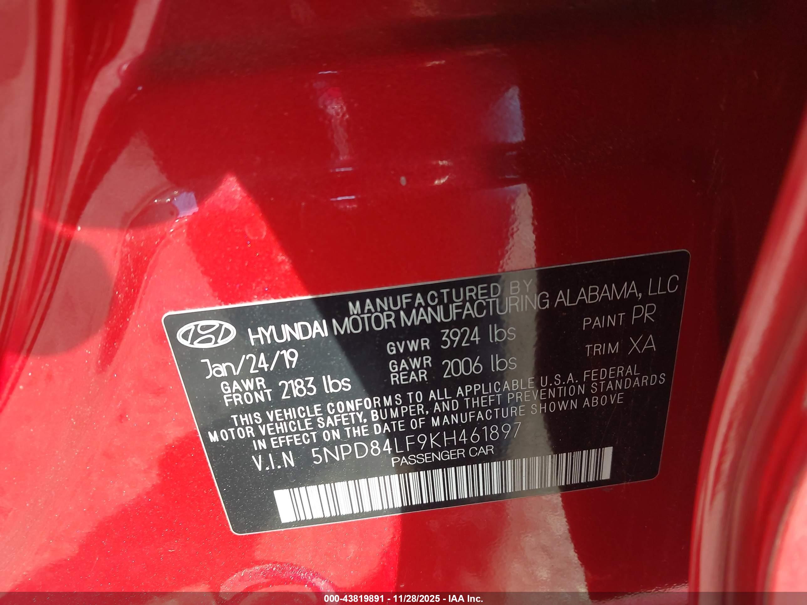 HYUNDAI ELANTRA image 9