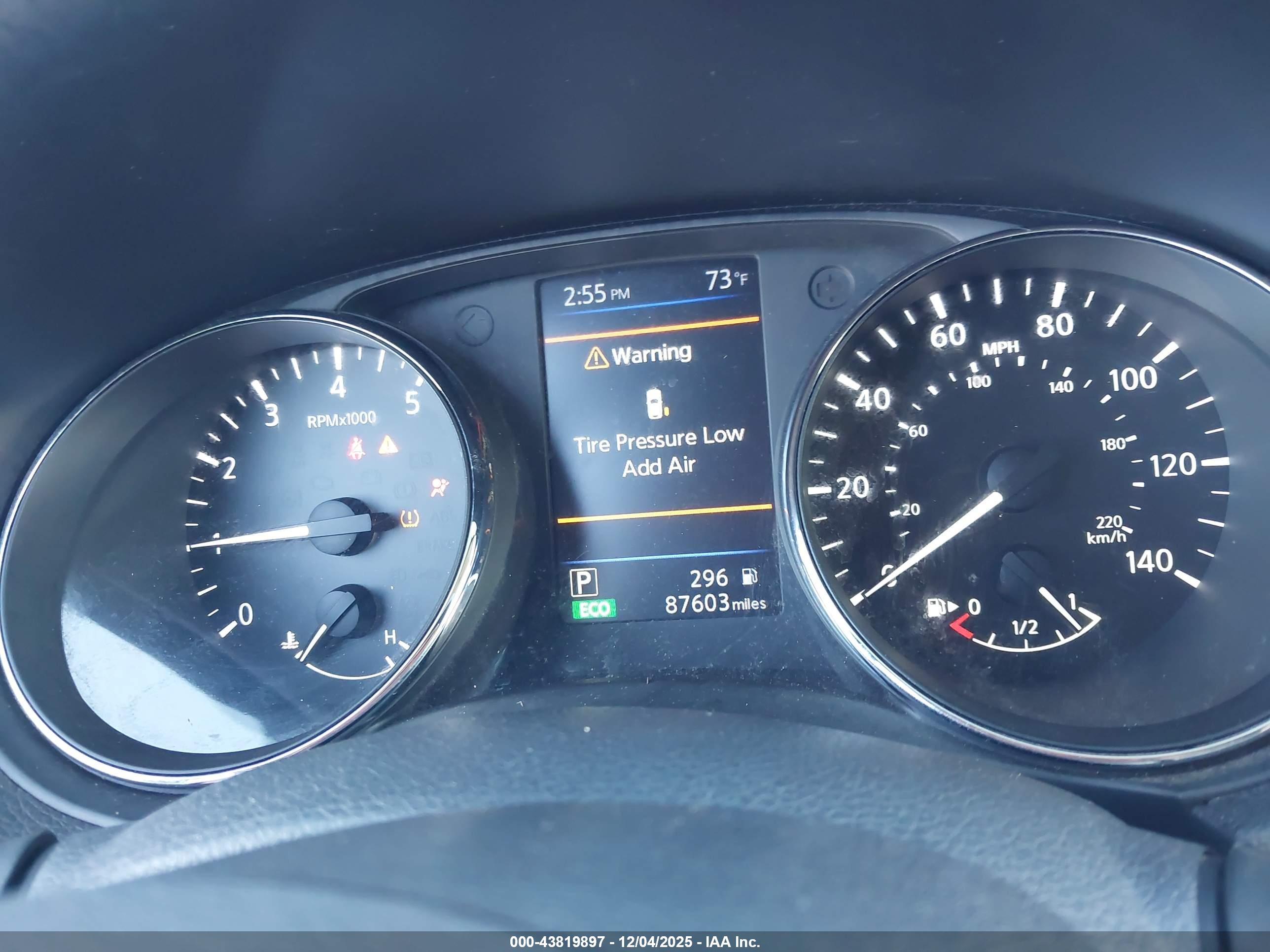 NISSAN ROGUE image 7