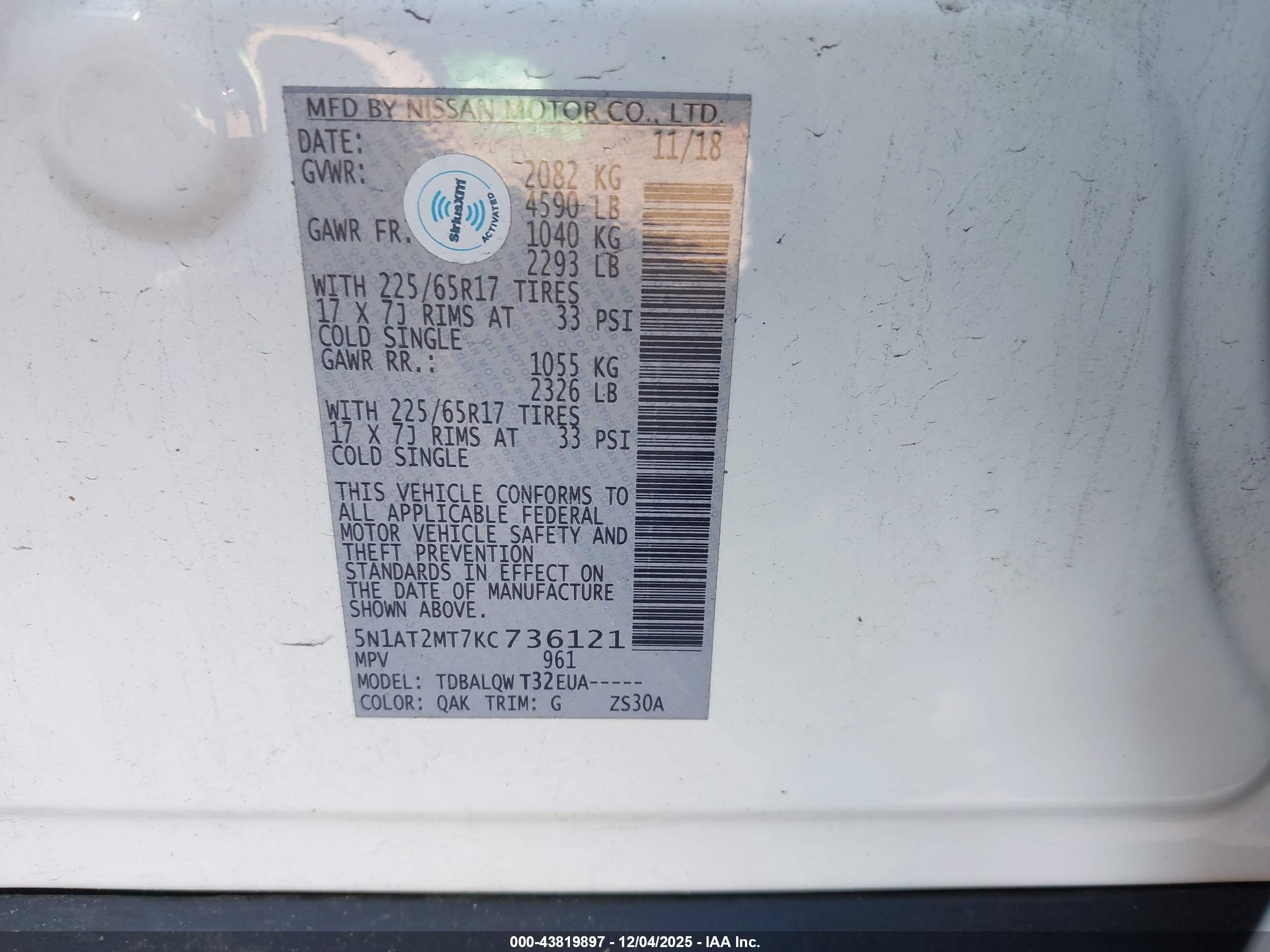 NISSAN ROGUE image 9