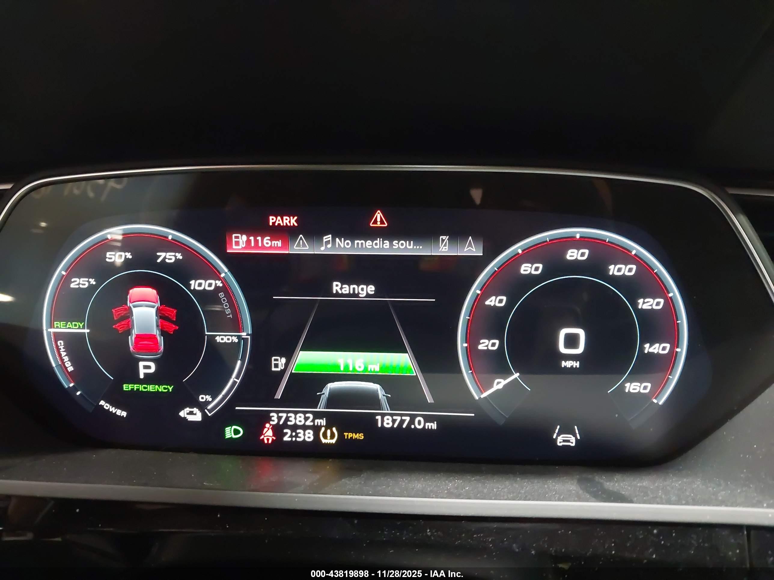 AUDI E-TRON image 7