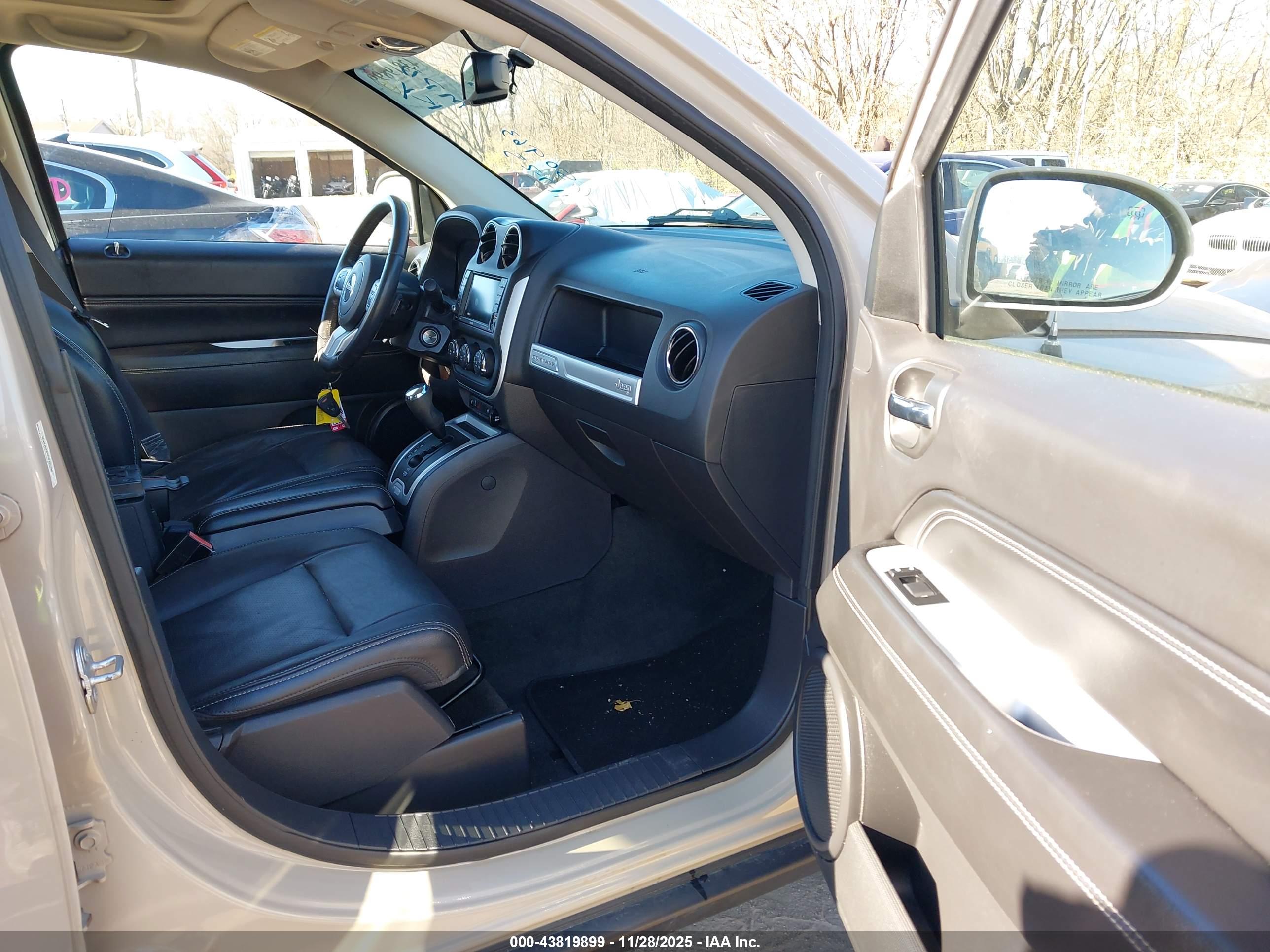 JEEP COMPASS image 5