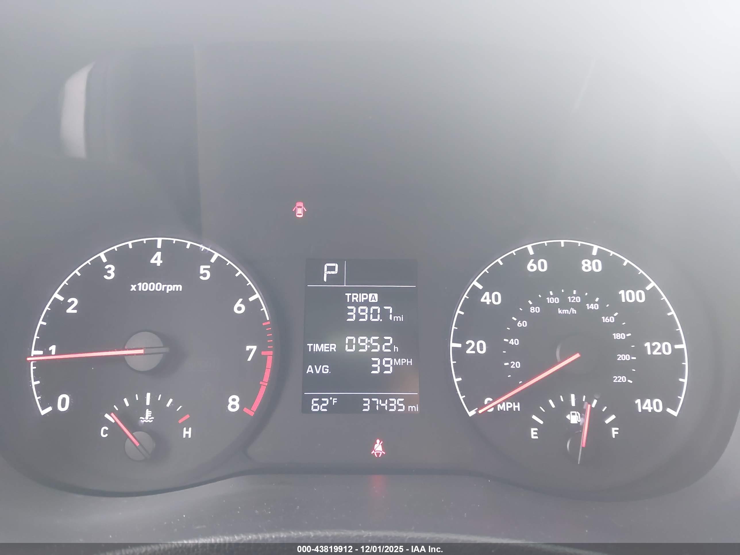 HYUNDAI ACCENT image 7