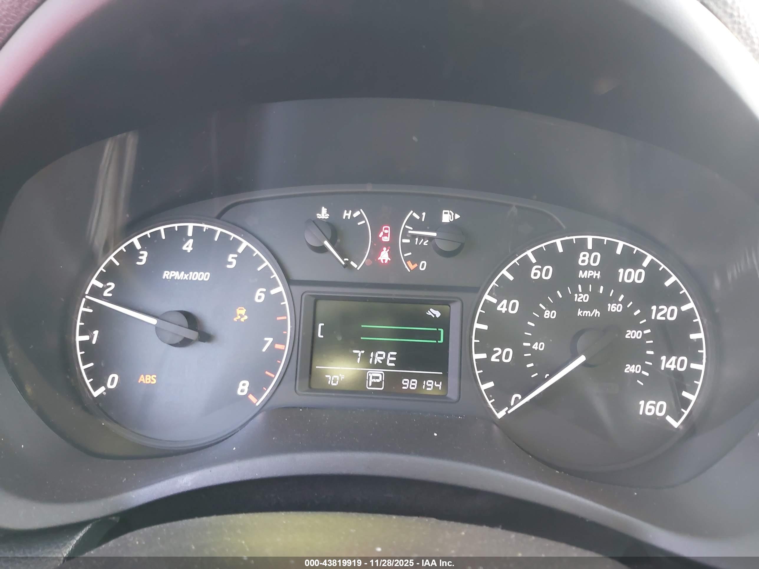NISSAN SENTRA image 7