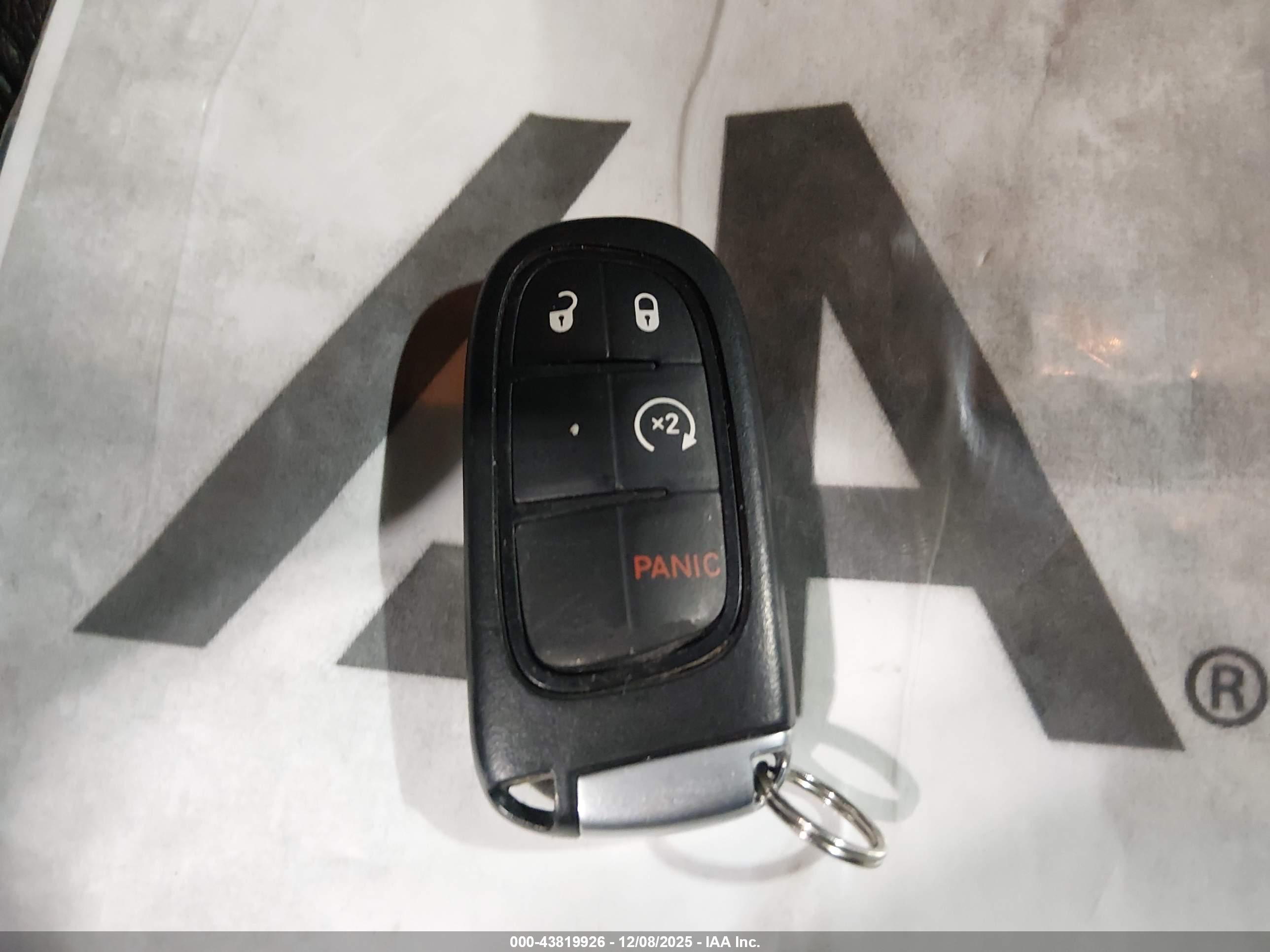 JEEP CHEROKEE image 11