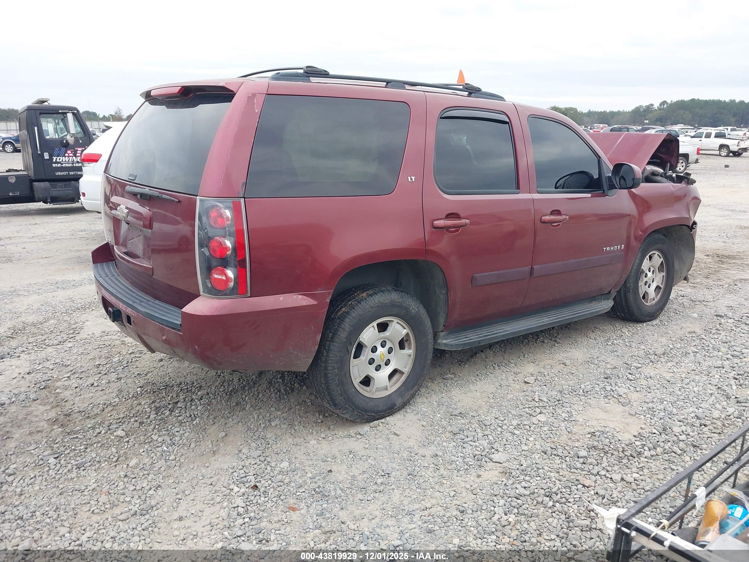 CHEVROLET TAHOE image 4