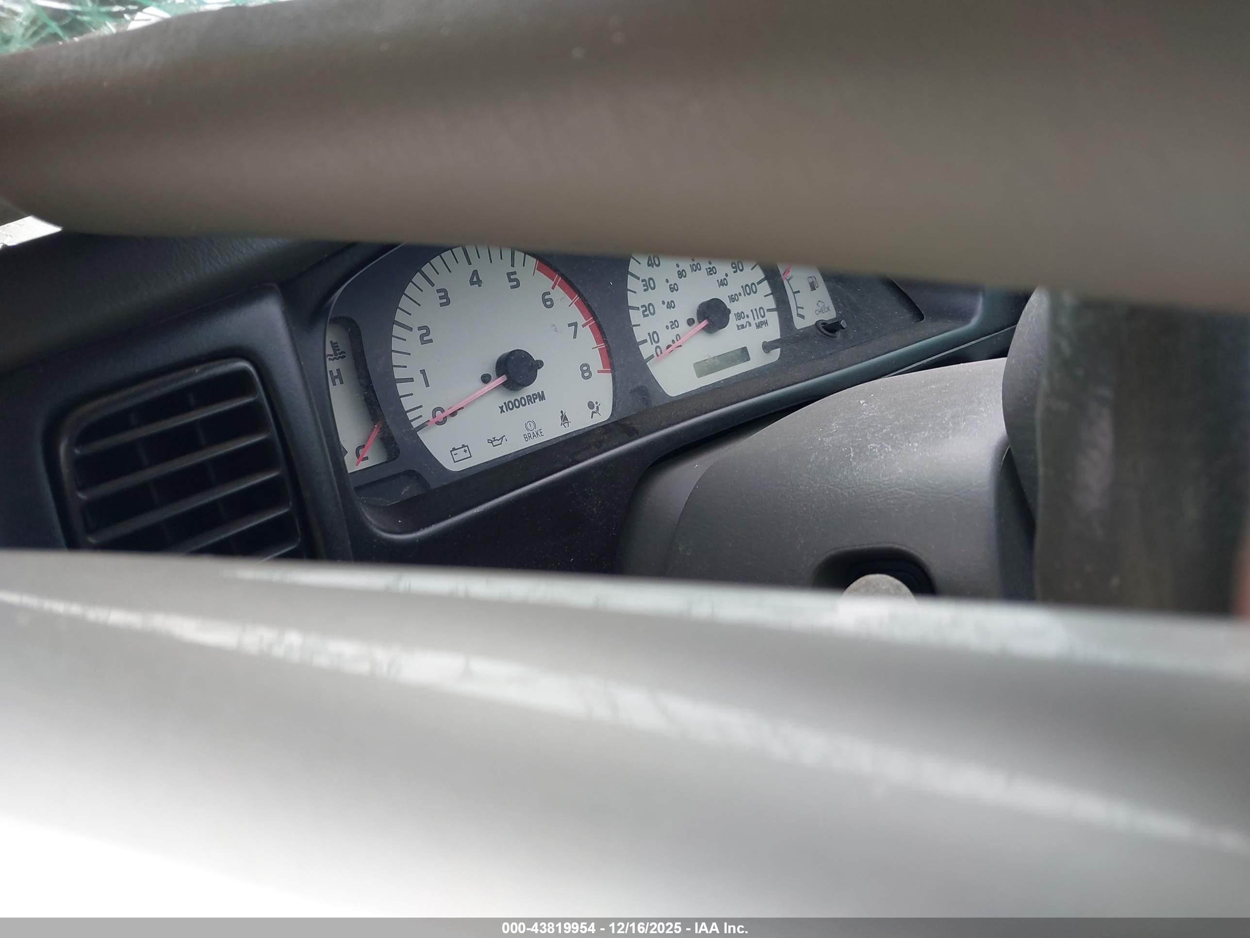 TOYOTA TACOMA image 7