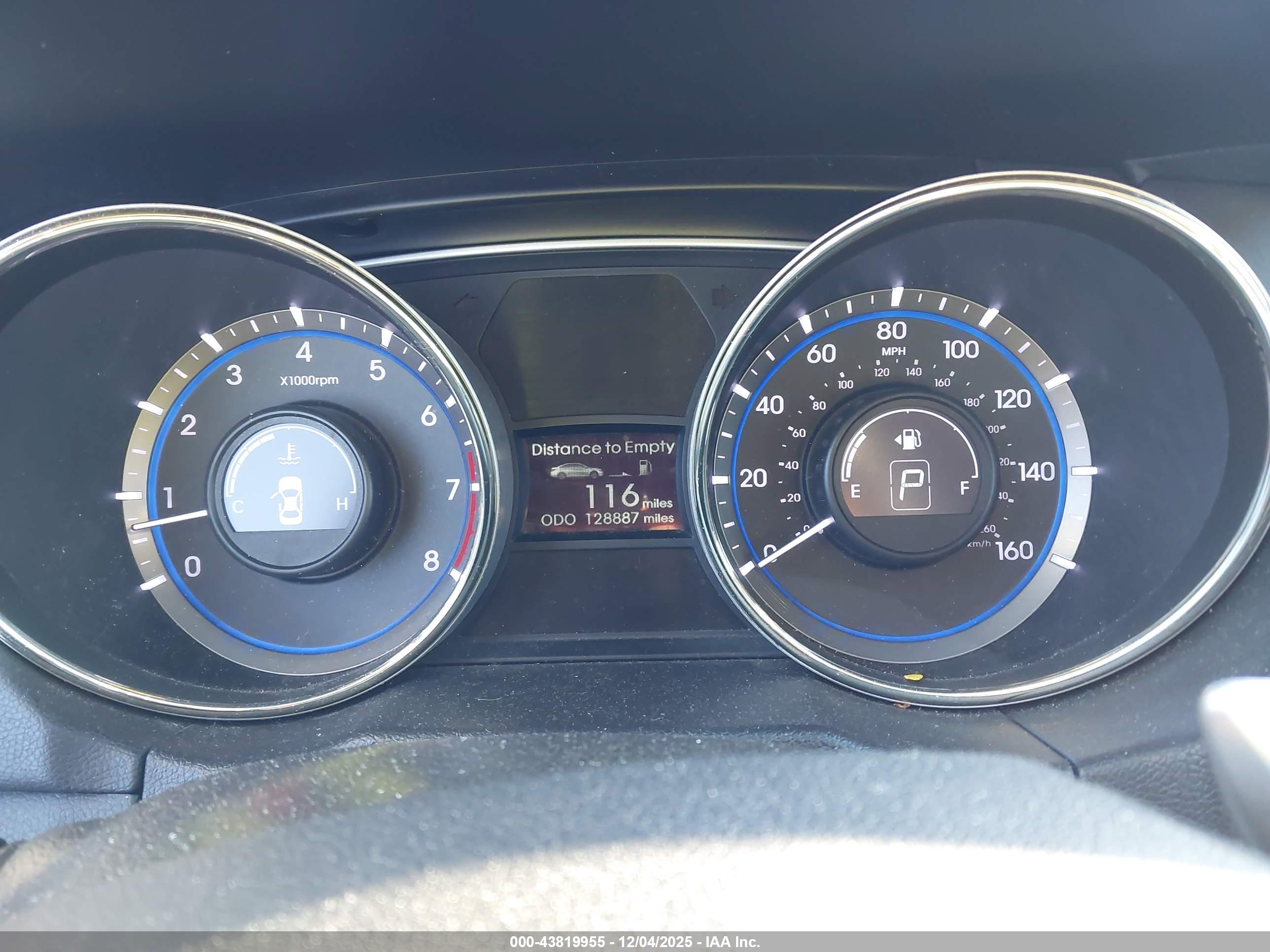 HYUNDAI SONATA image 7