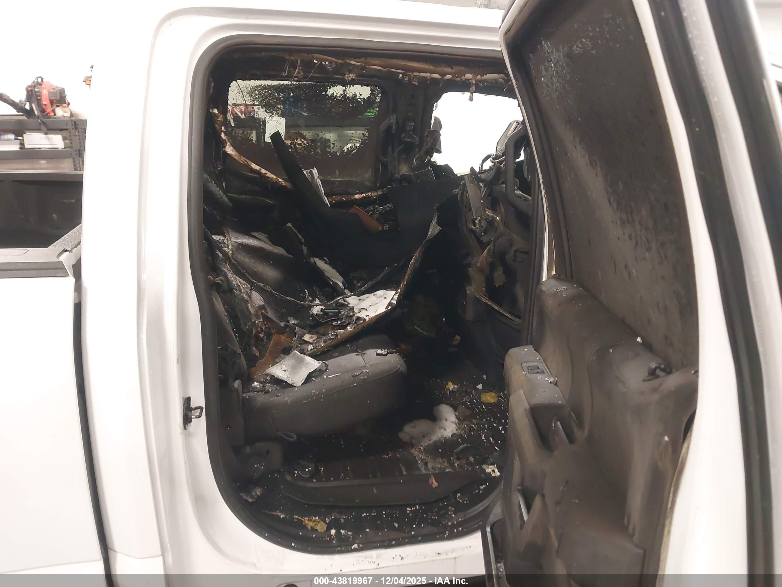 FORD F-150 image 8