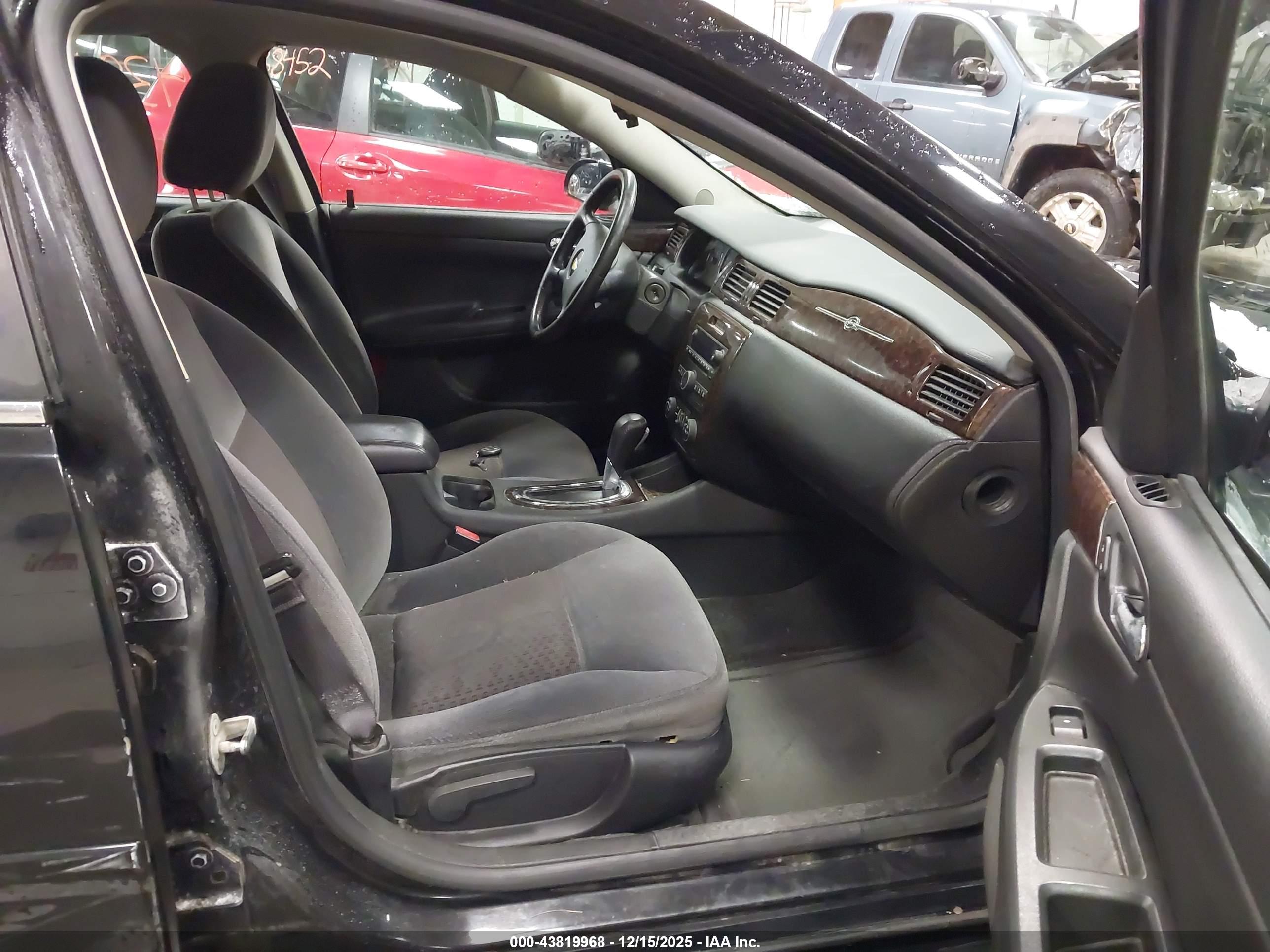CHEVROLET IMPALA image 5