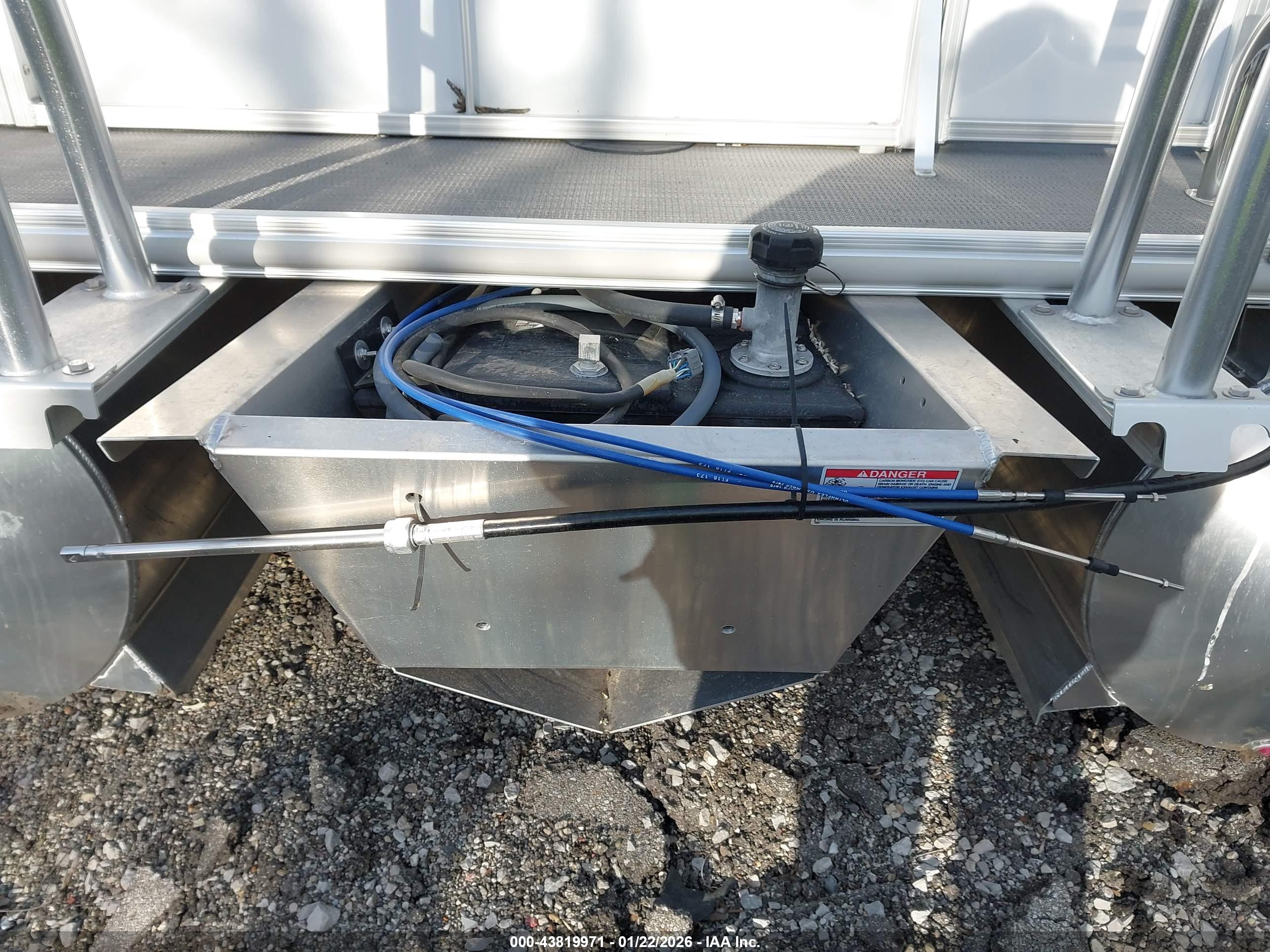 MIRAGE 8520 image 10