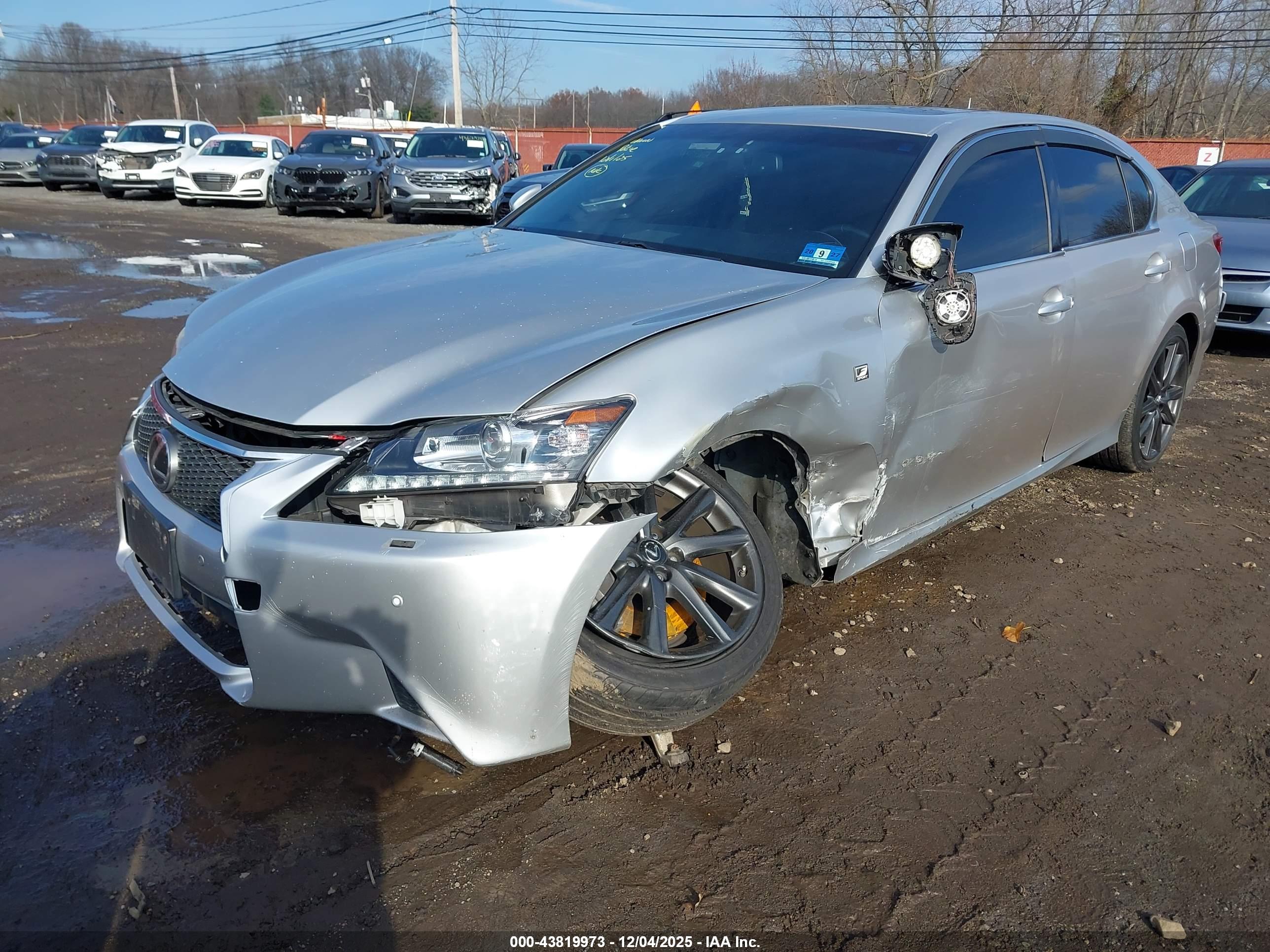 LEXUS GS image 2