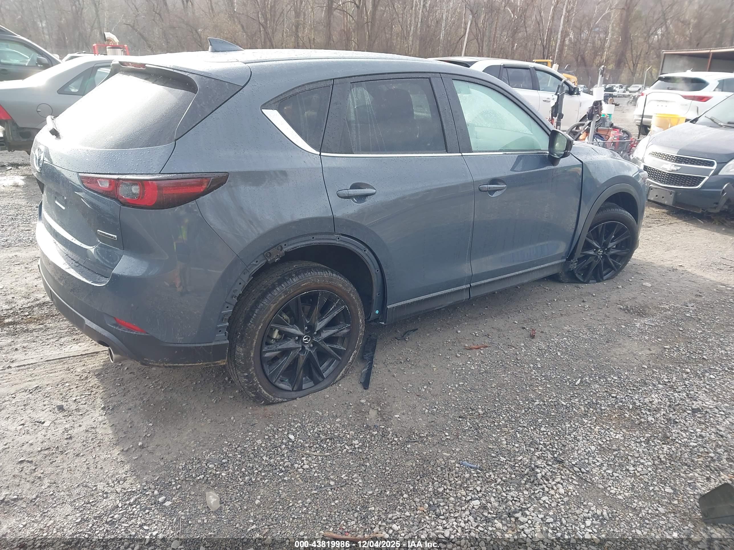MAZDA CX-5 image 4