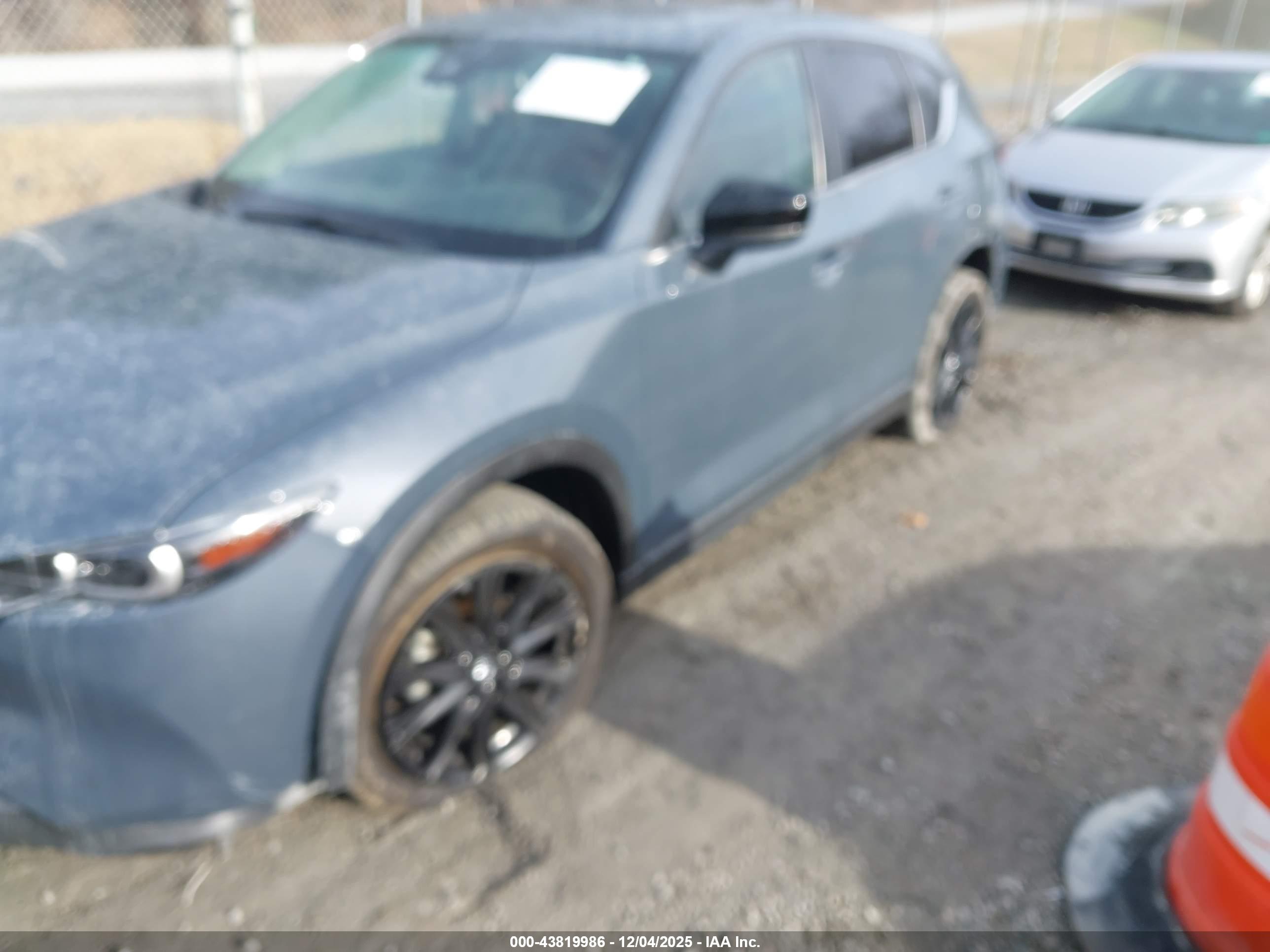 MAZDA CX-5 image 6