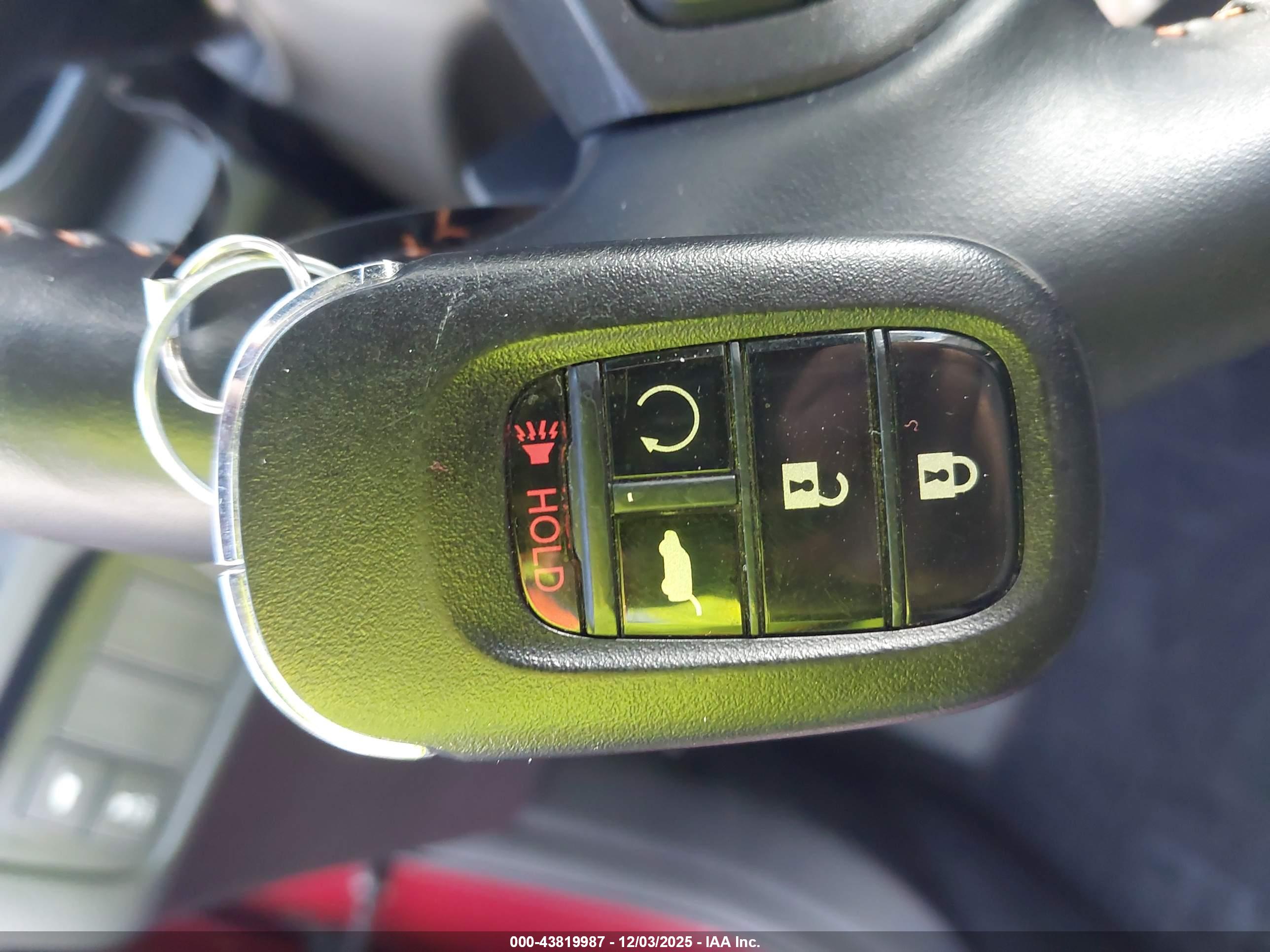 HONDA CR-V image 11