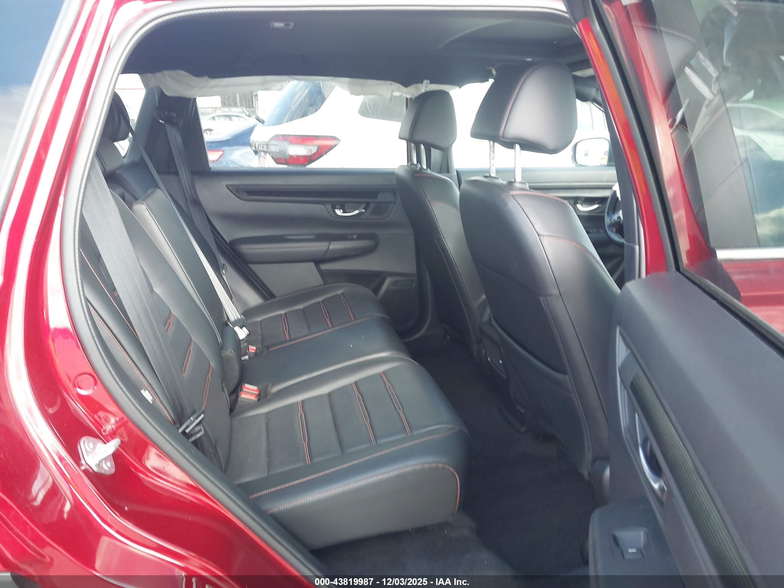 HONDA CR-V image 8