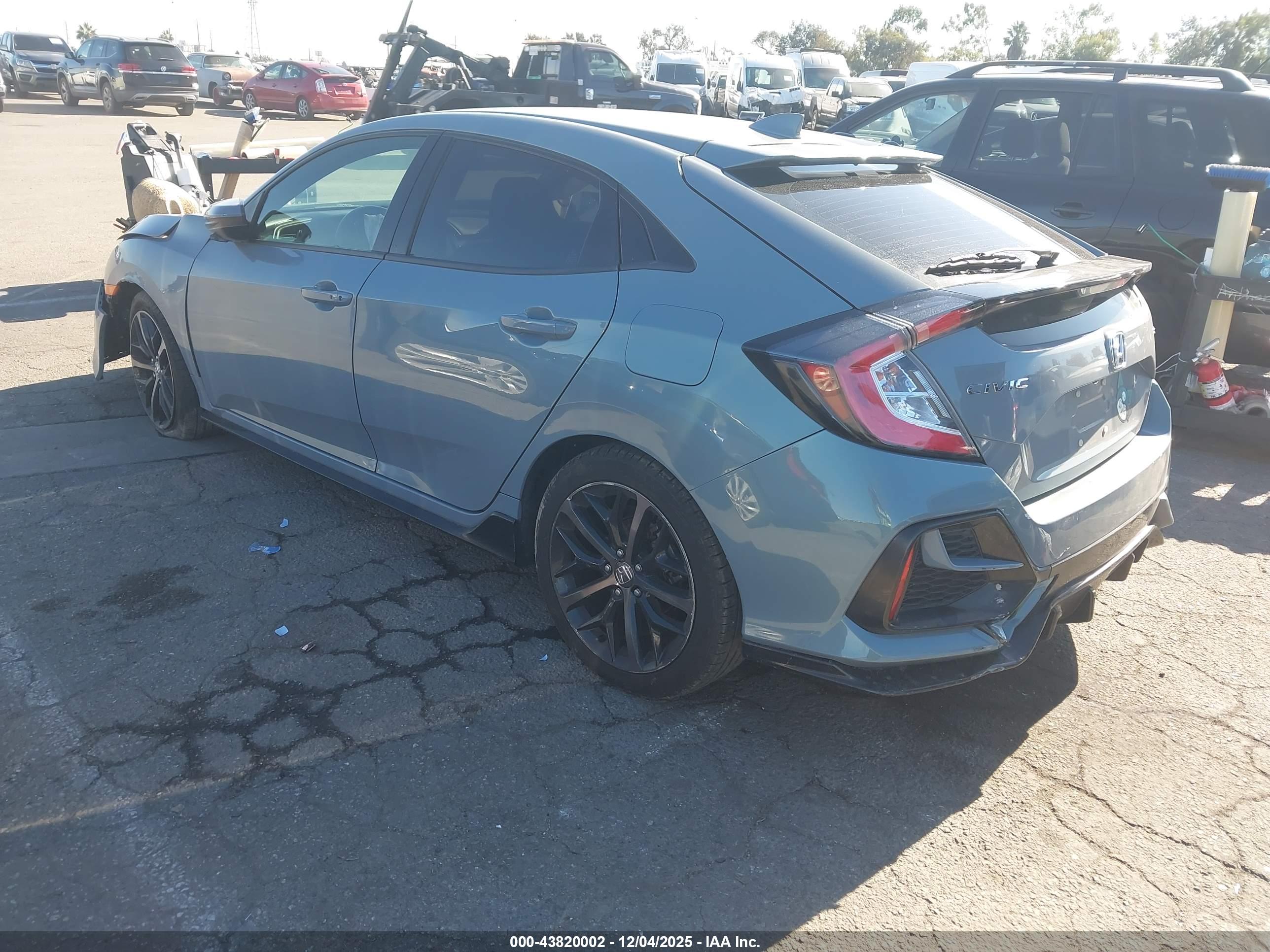 HONDA CIVIC image 3