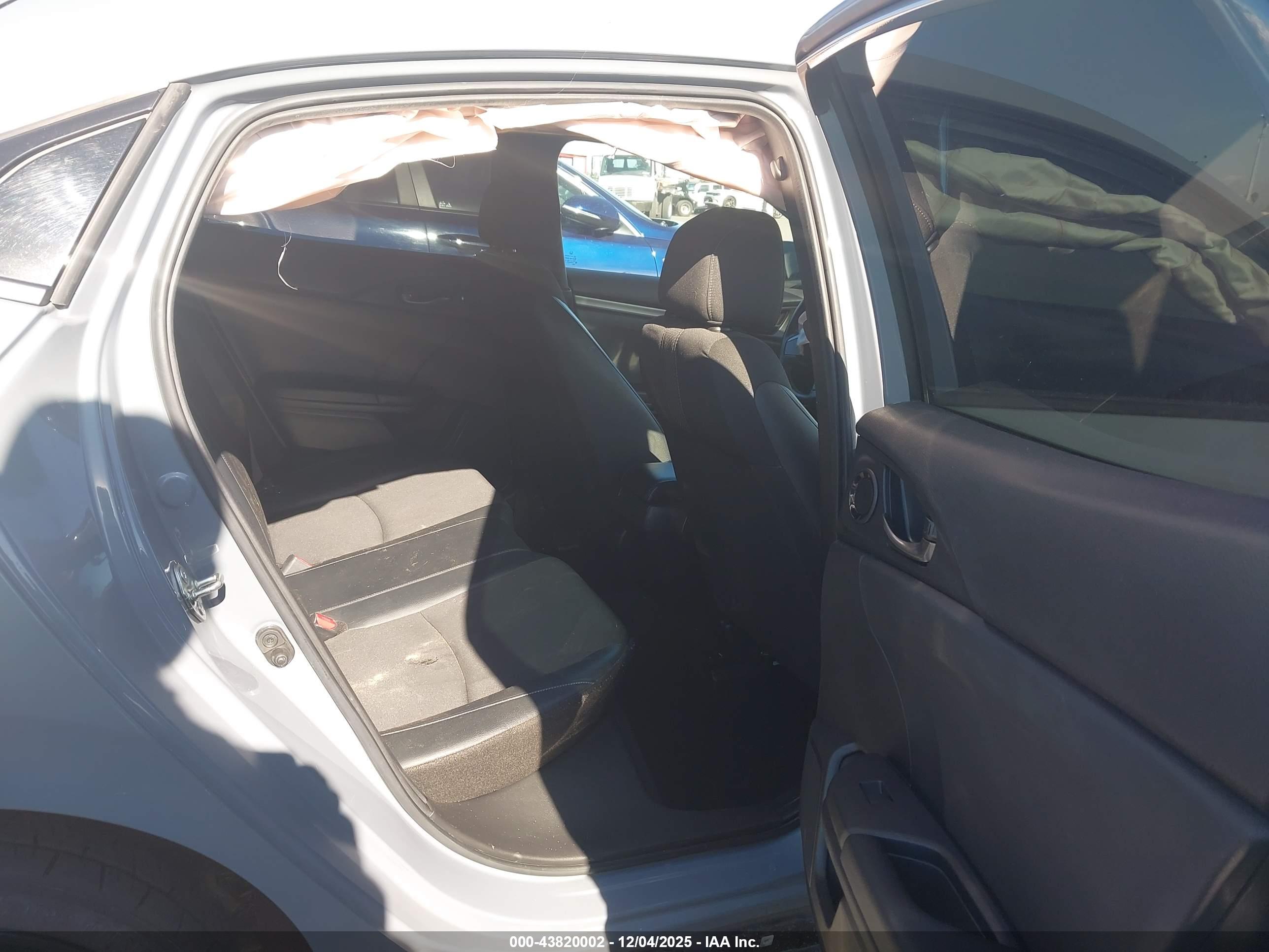 HONDA CIVIC image 8