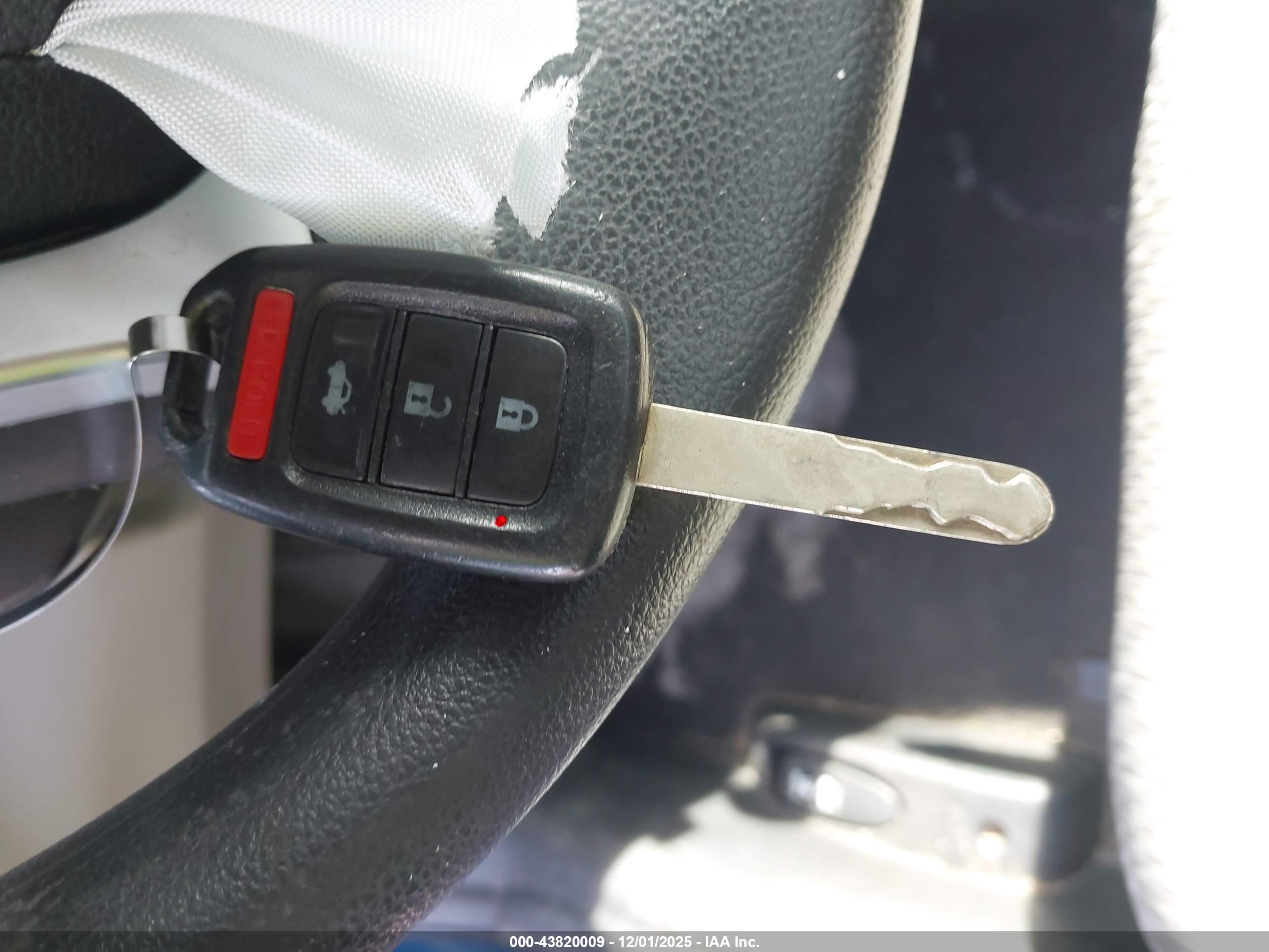HONDA CIVIC image 11