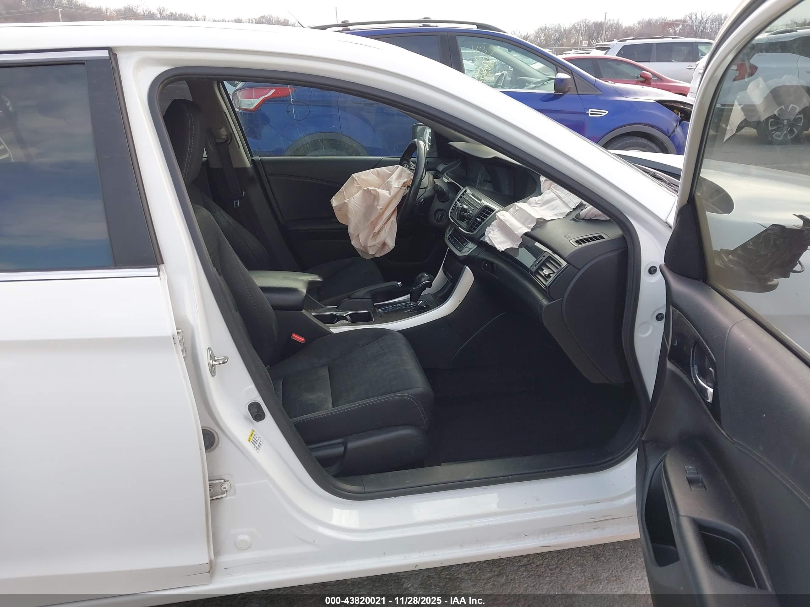 HONDA ACCORD image 5