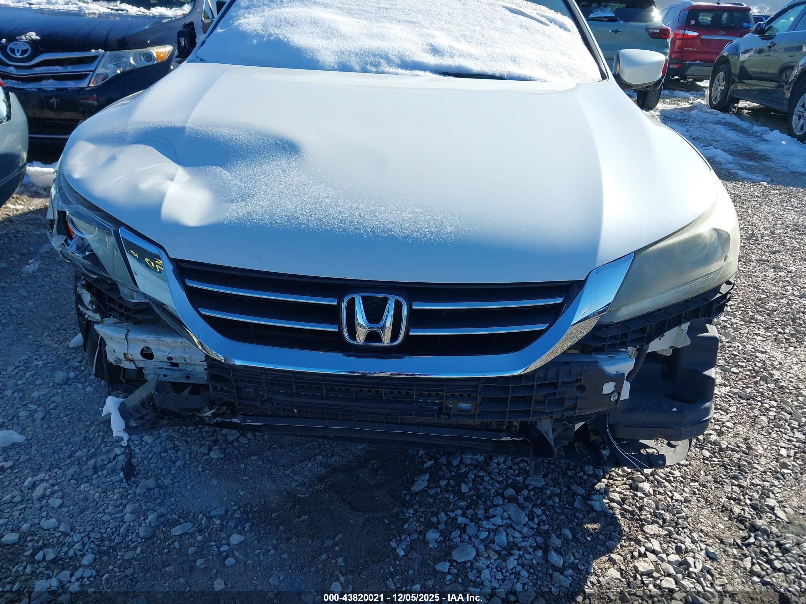 HONDA ACCORD image 6