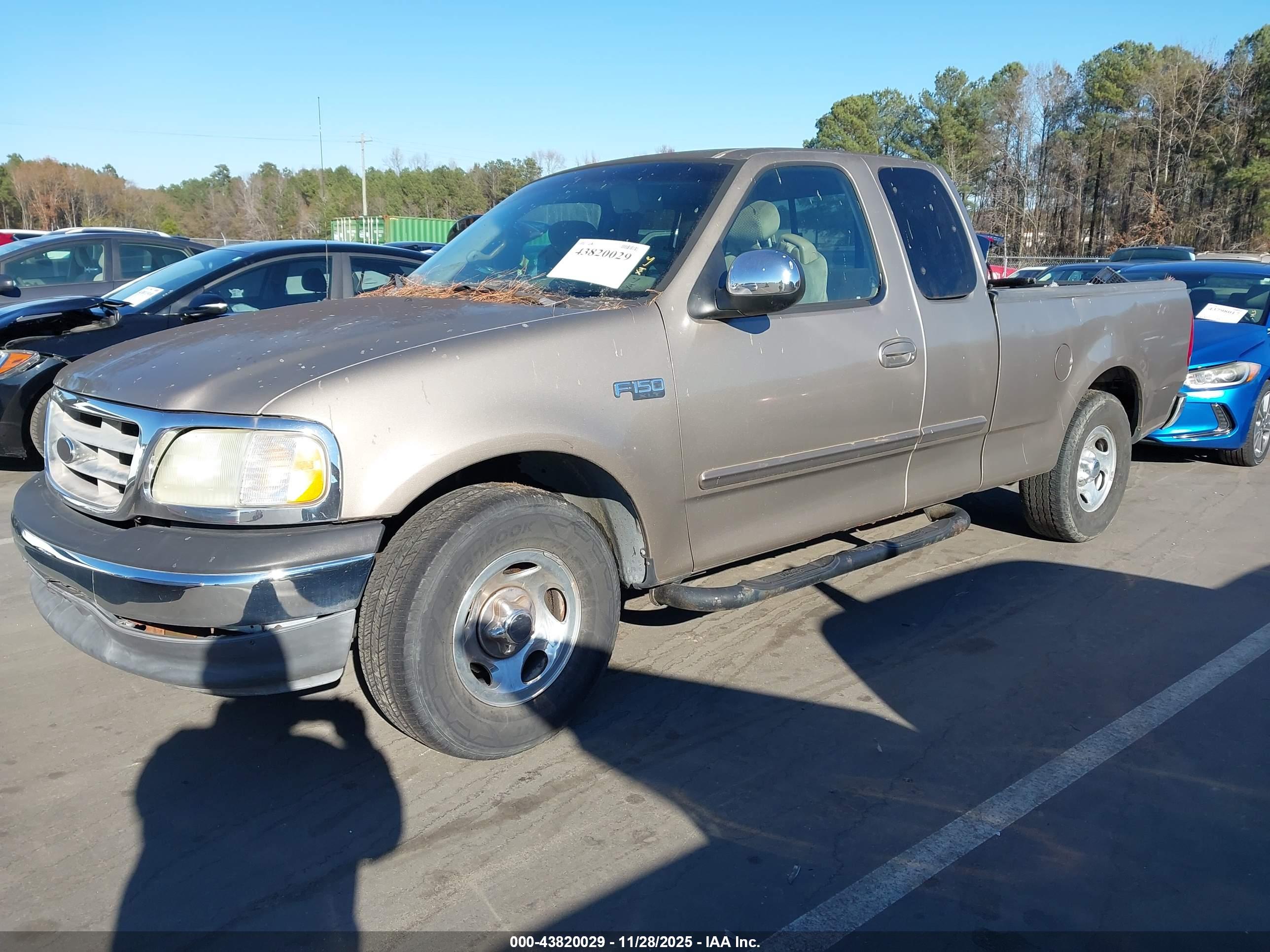 FORD F-150 image 2