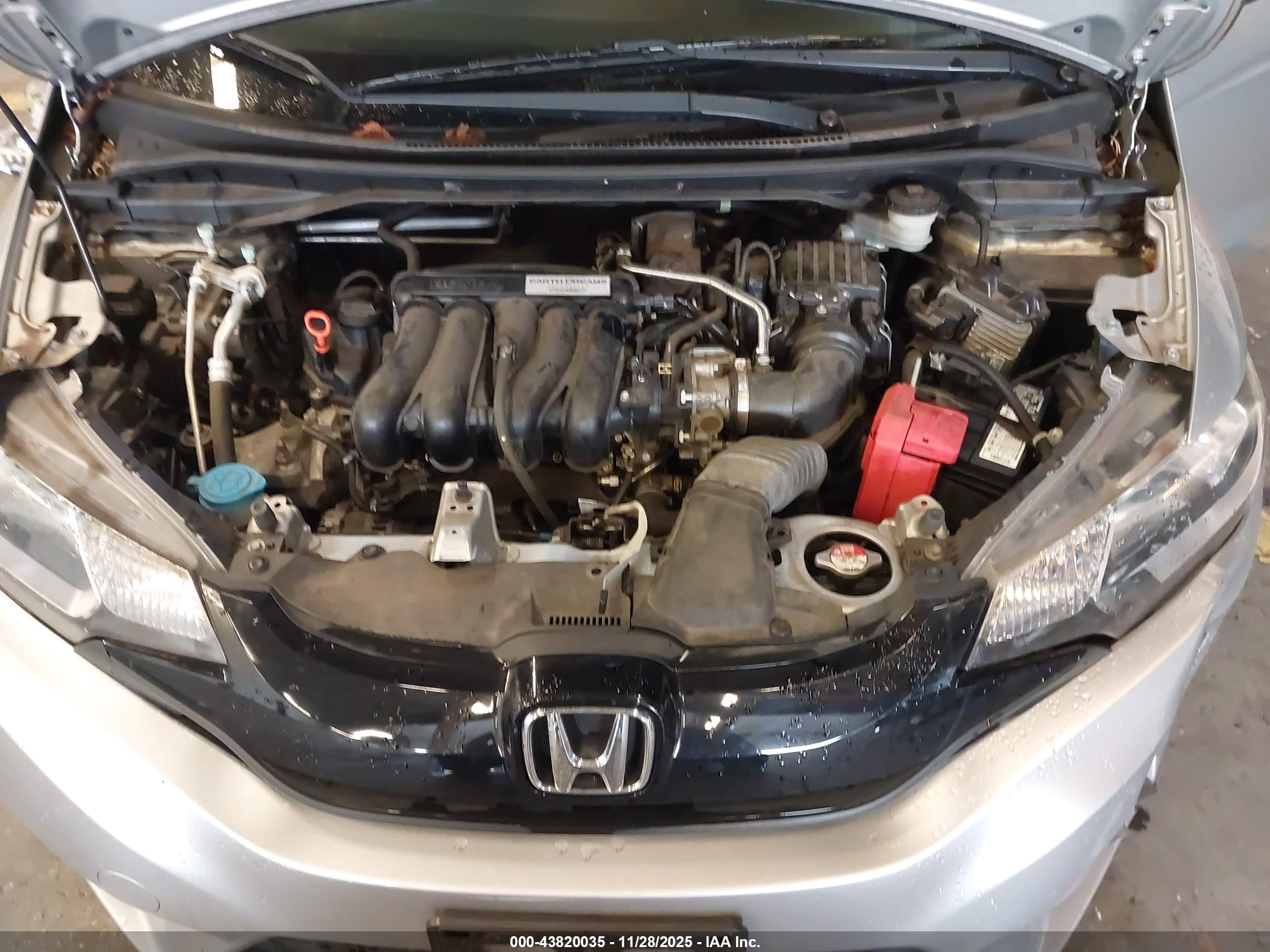 HONDA FIT image 10