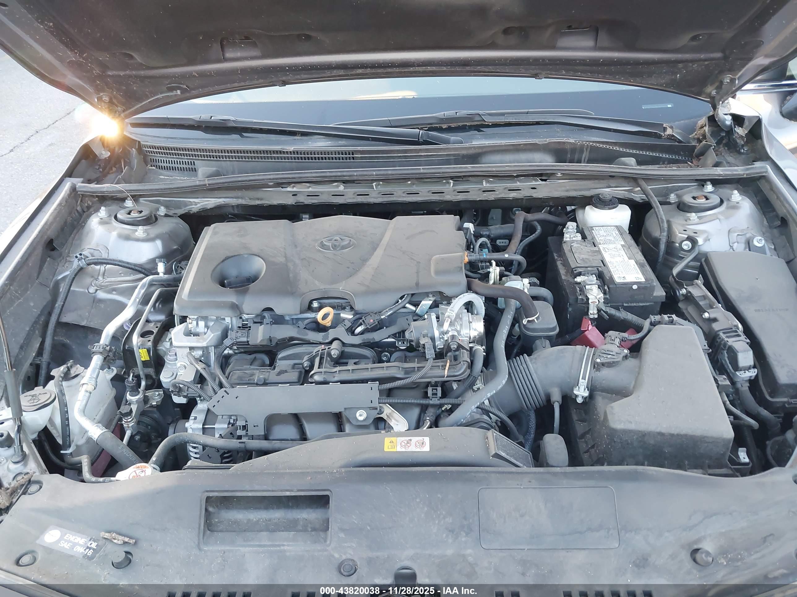 TOYOTA CAMRY image 10