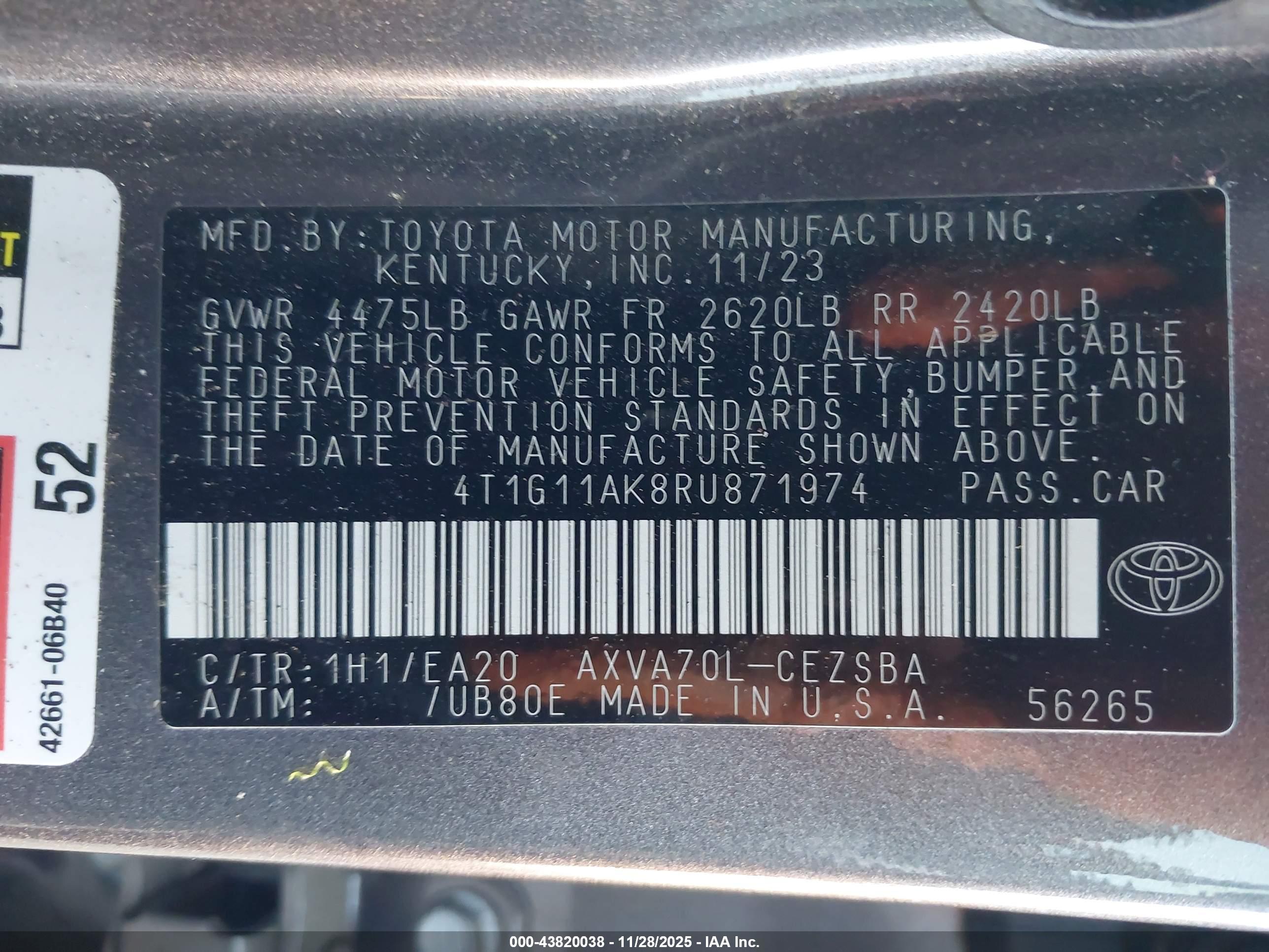 TOYOTA CAMRY image 9