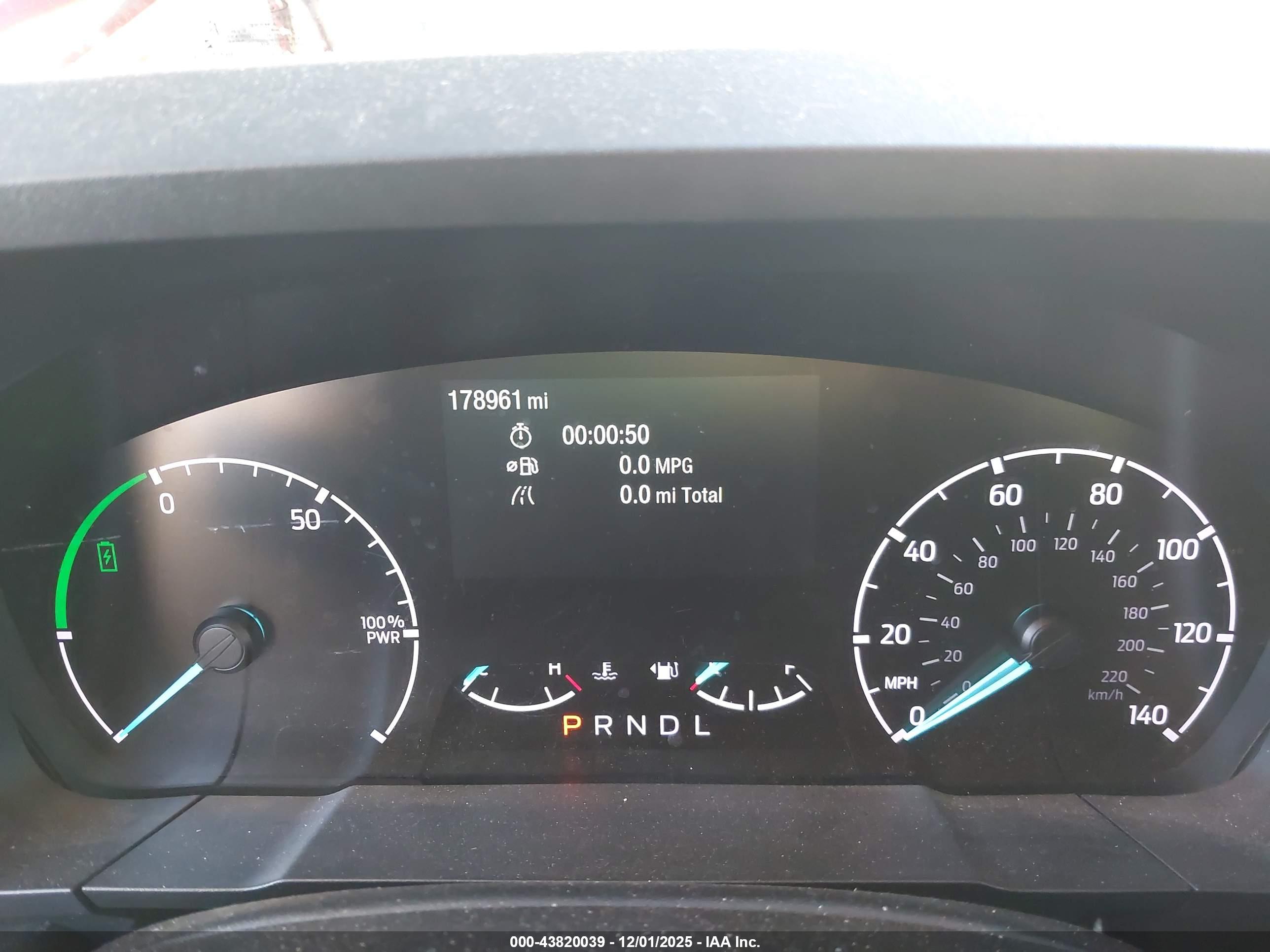 FORD MAVERICK image 7