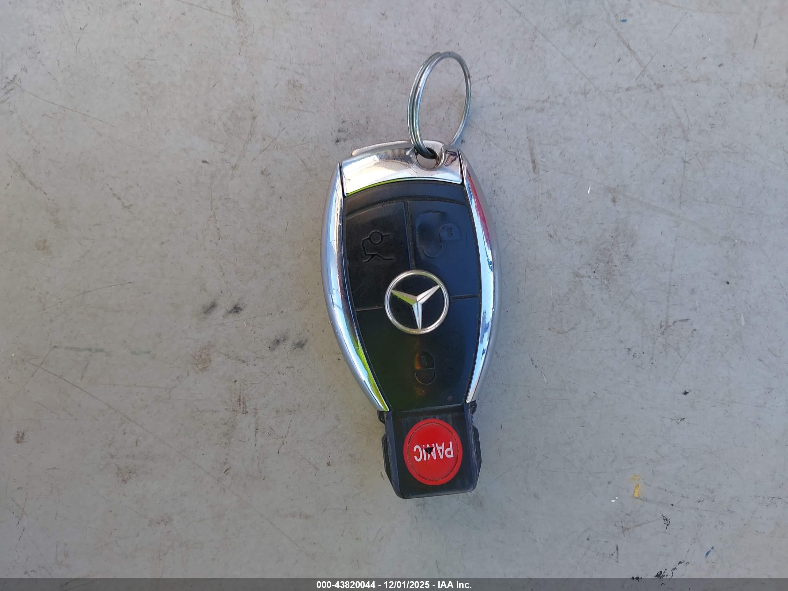 MERCEDES-BENZ C image 11