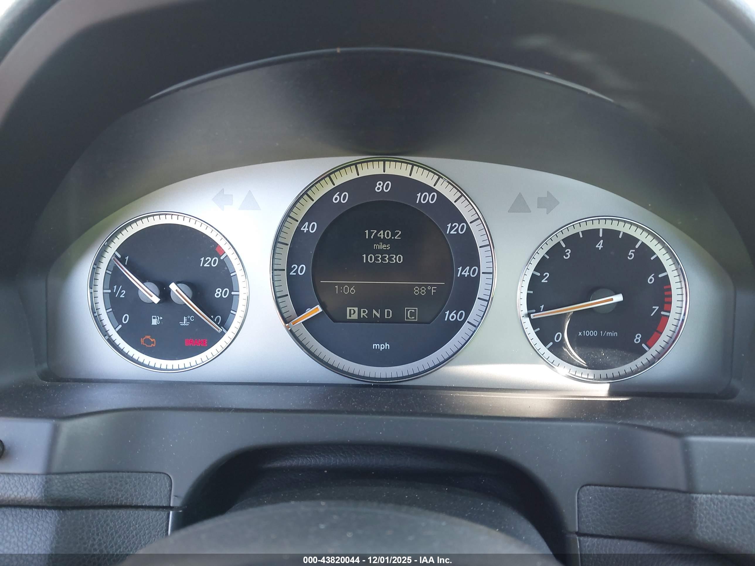 MERCEDES-BENZ C image 7