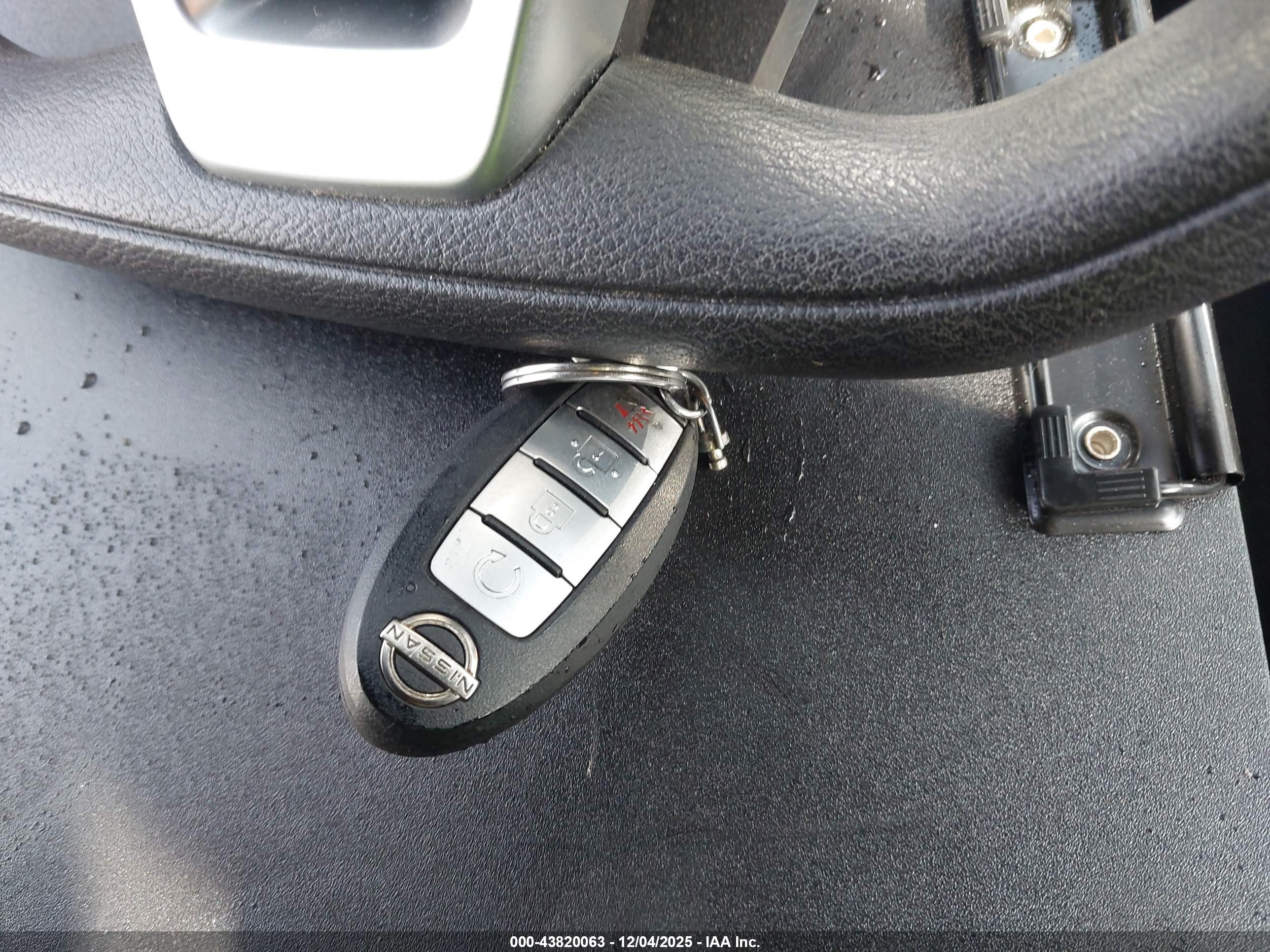 NISSAN KICKS image 11