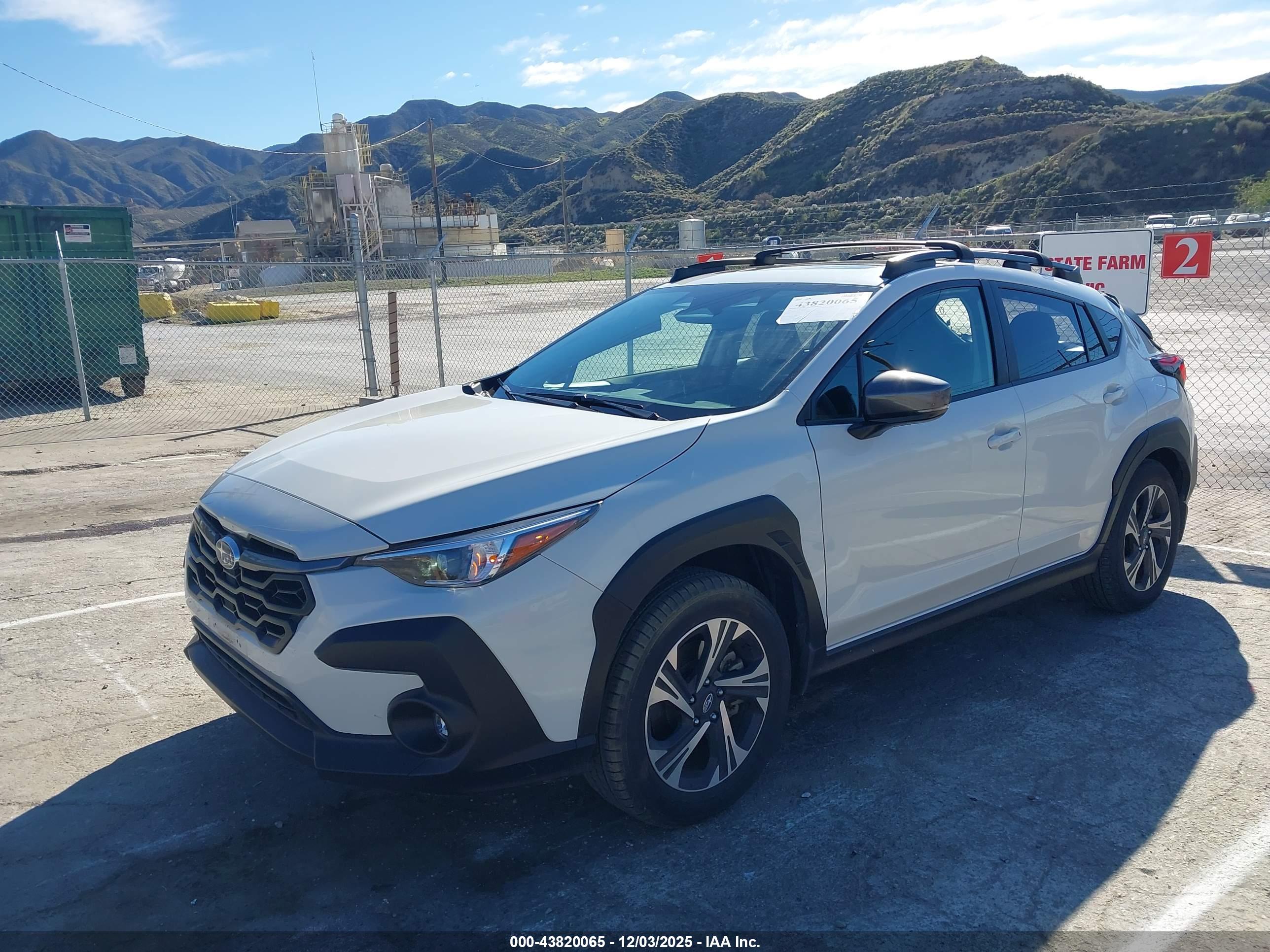 SUBARU CROSSTREK image 2