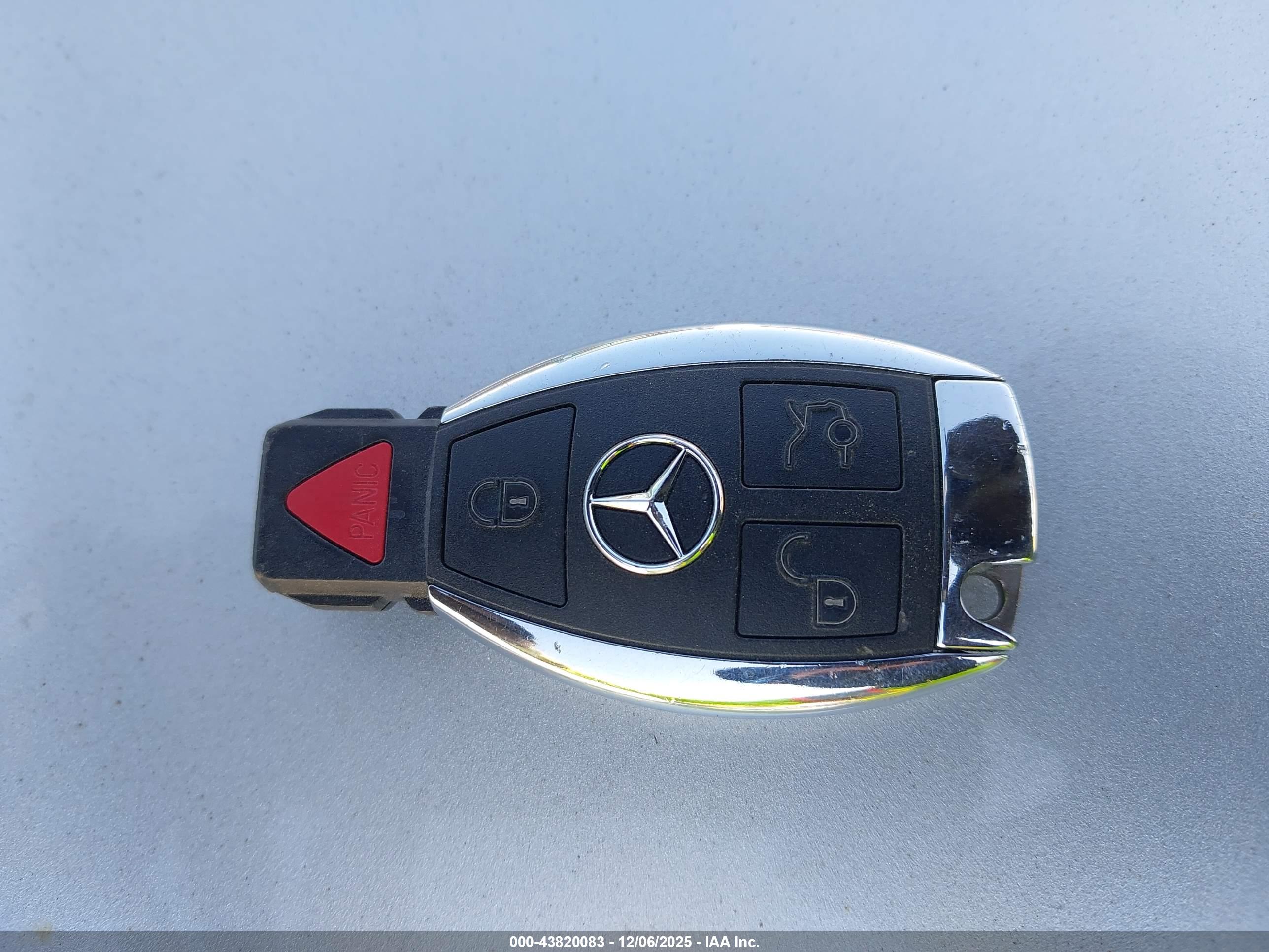 MERCEDES-BENZ C image 11
