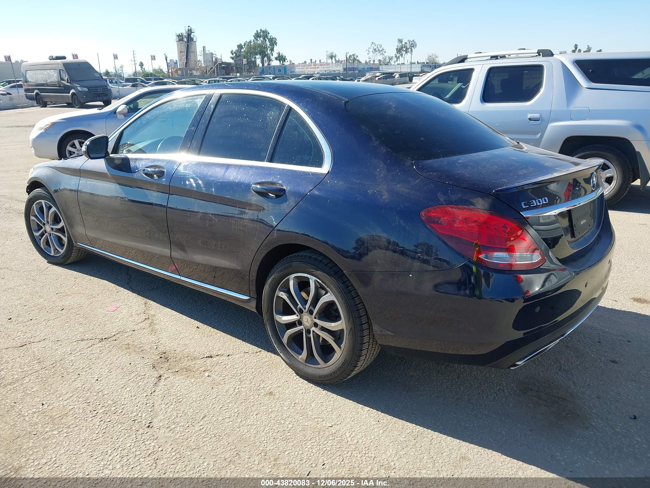 MERCEDES-BENZ C image 3