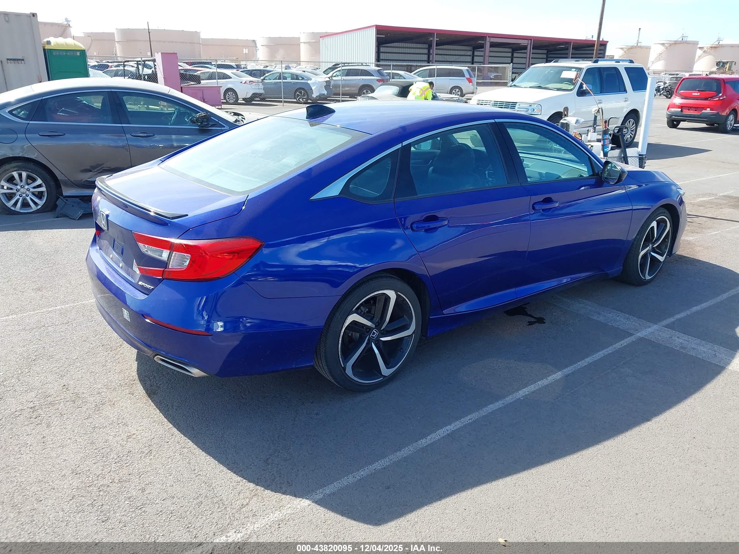 HONDA ACCORD image 4