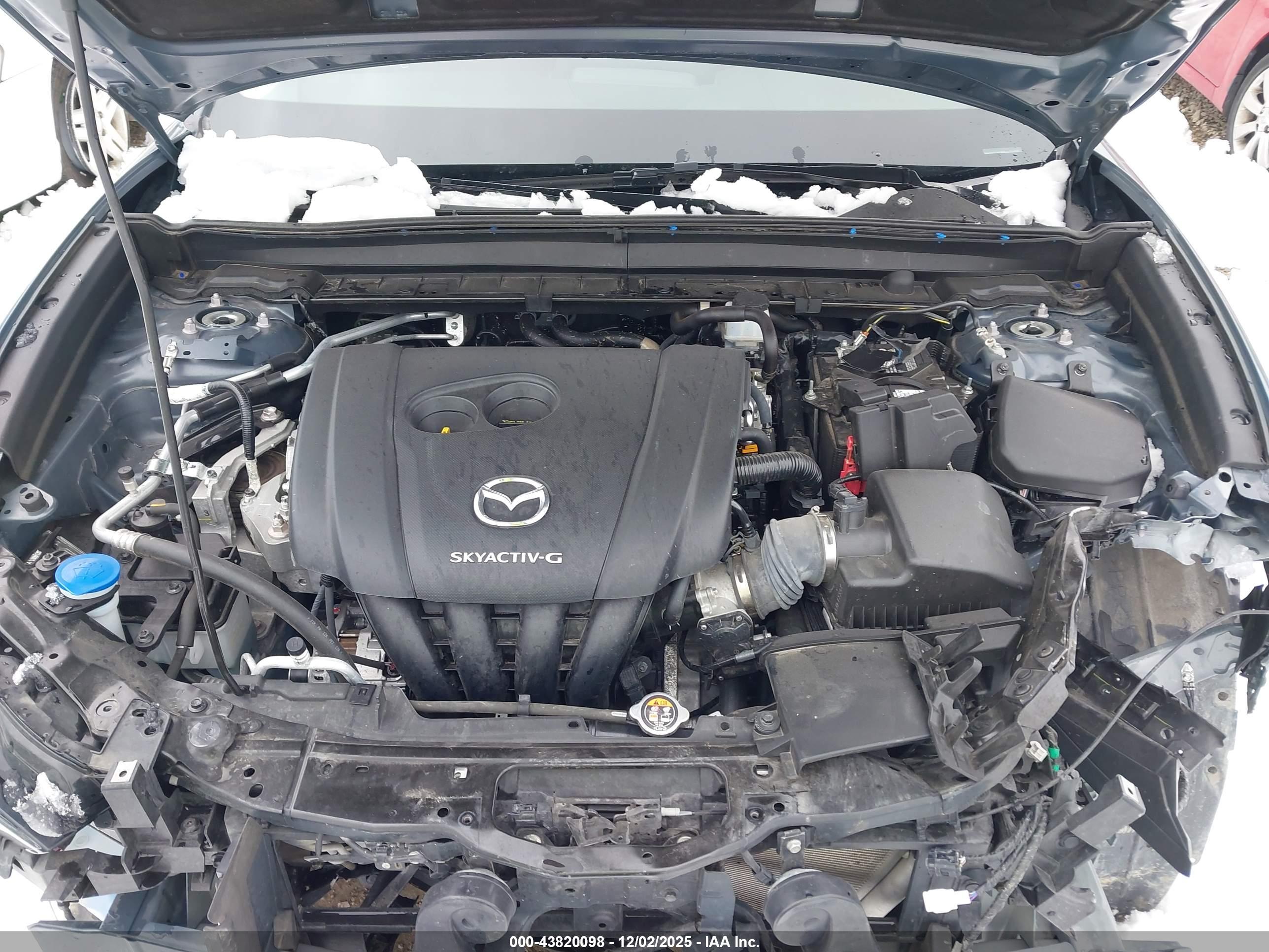 MAZDA CX-30 image 10