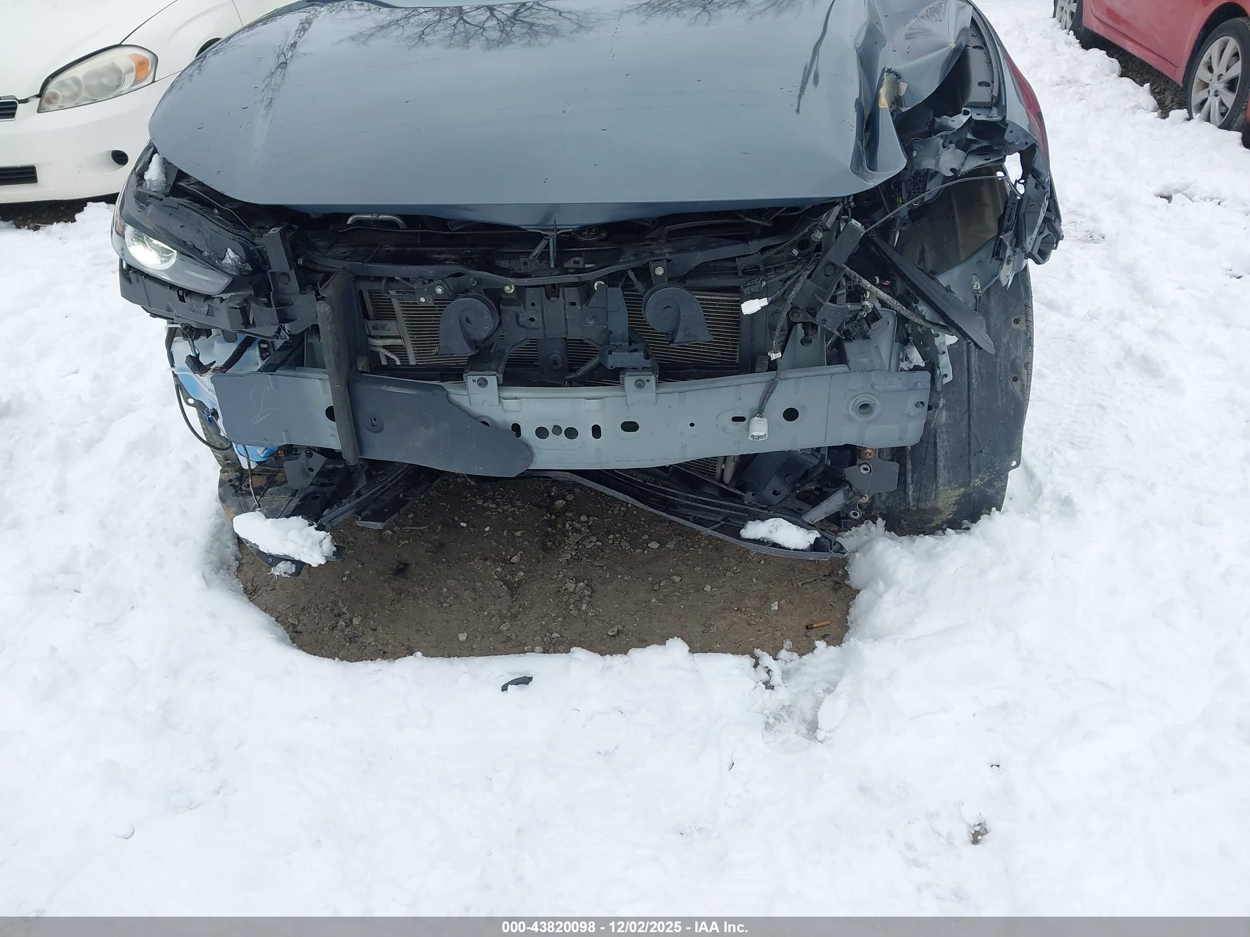 MAZDA CX-30 image 6
