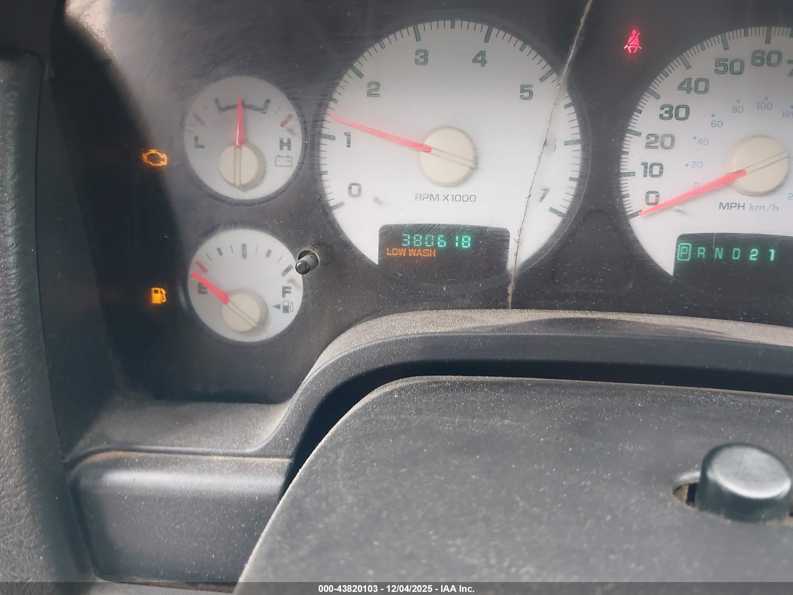 DODGE RAM image 7
