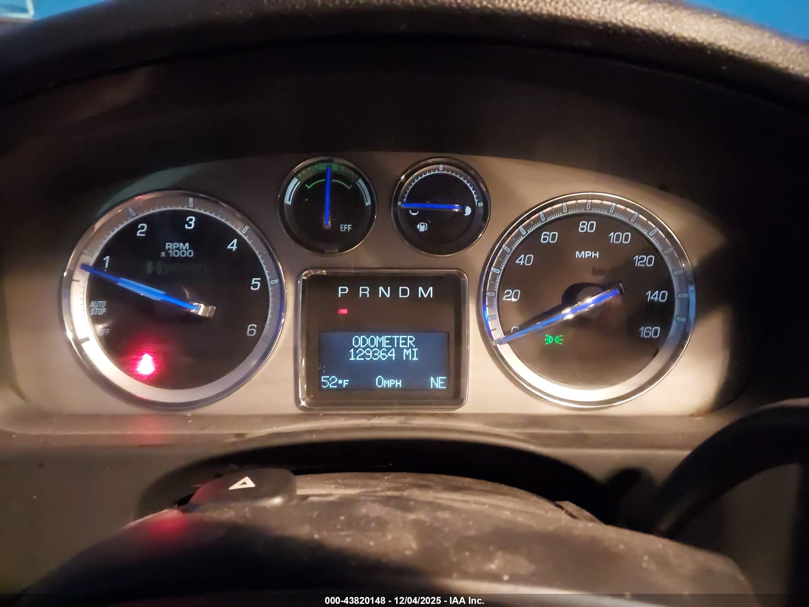 CADILLAC ESCALADE image 7