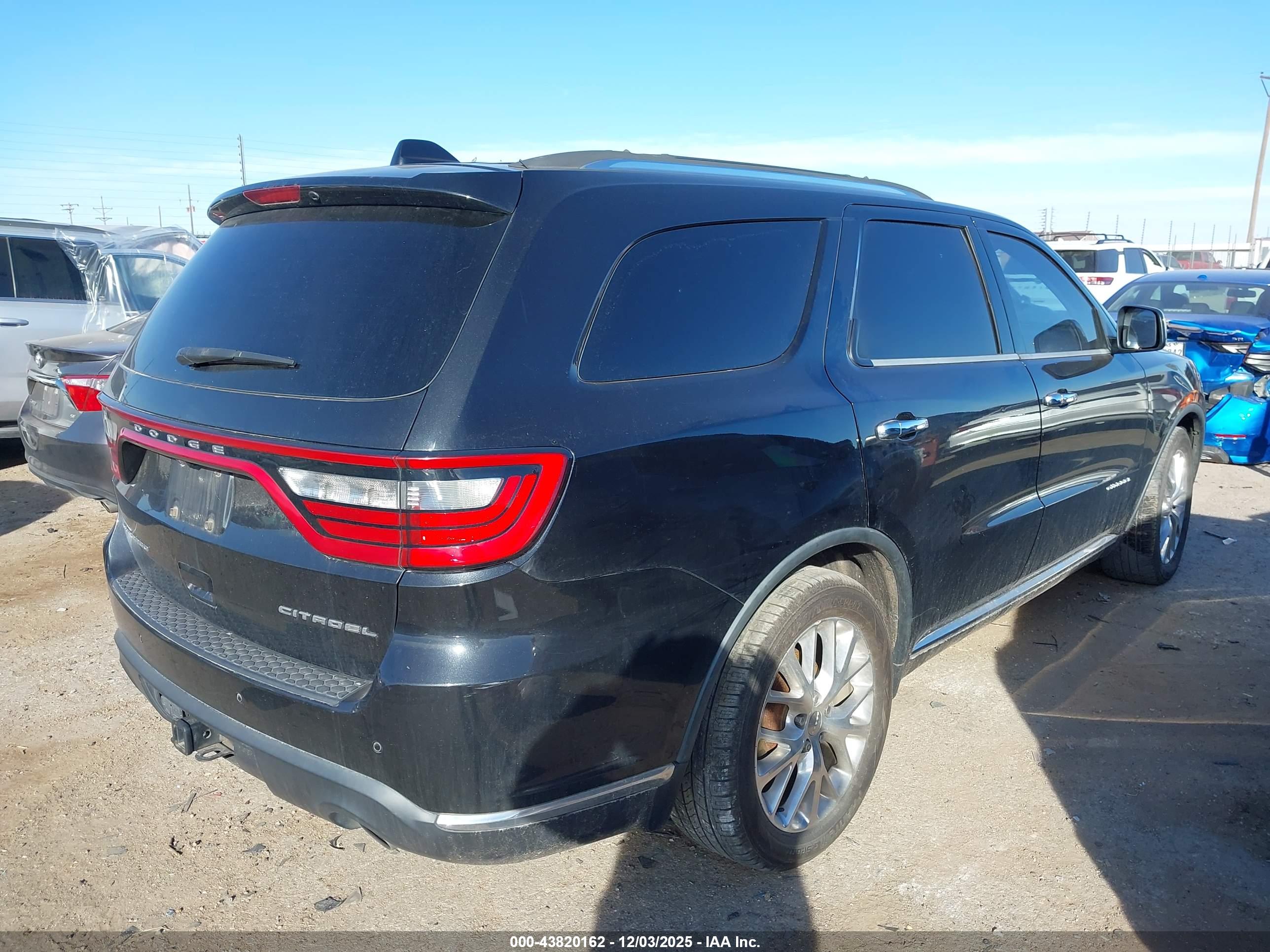DODGE DURANGO image 4