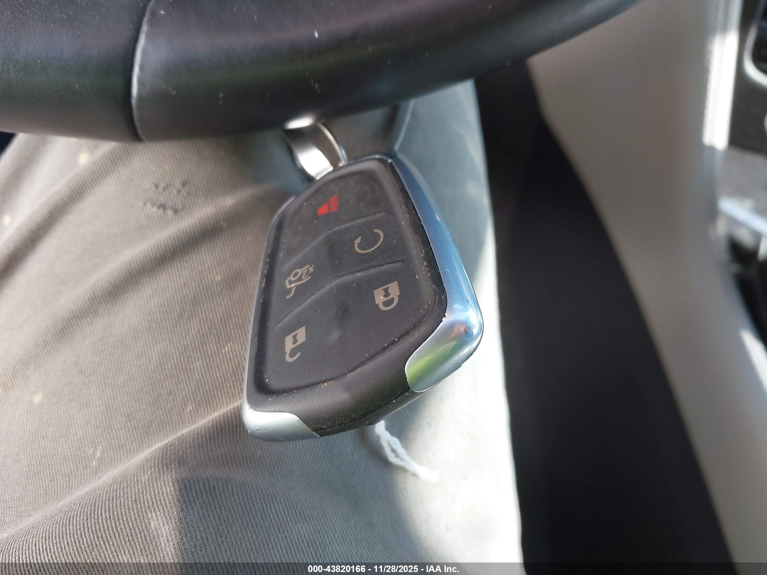 CADILLAC CT6 image 11