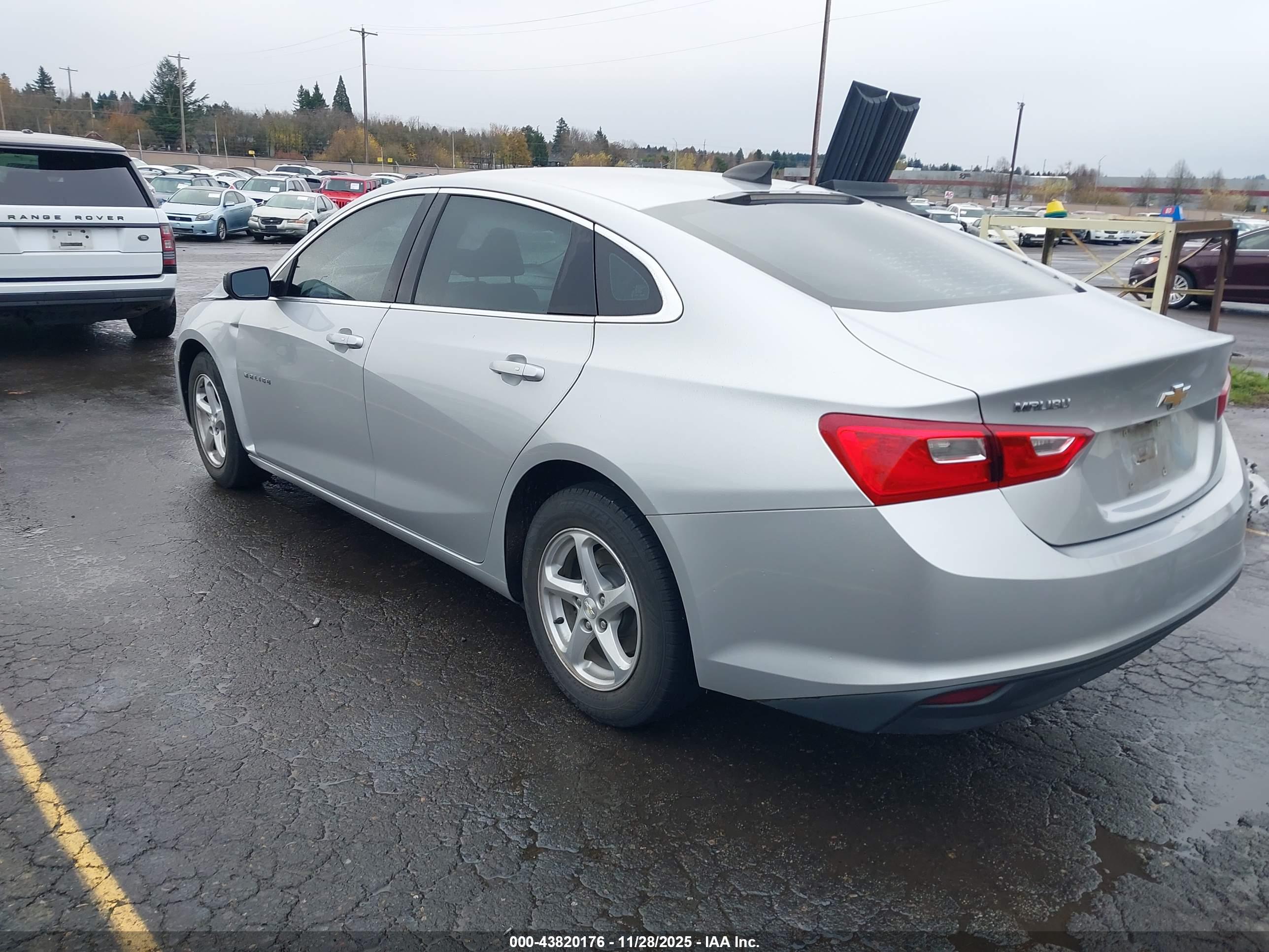 CHEVROLET MALIBU image 3