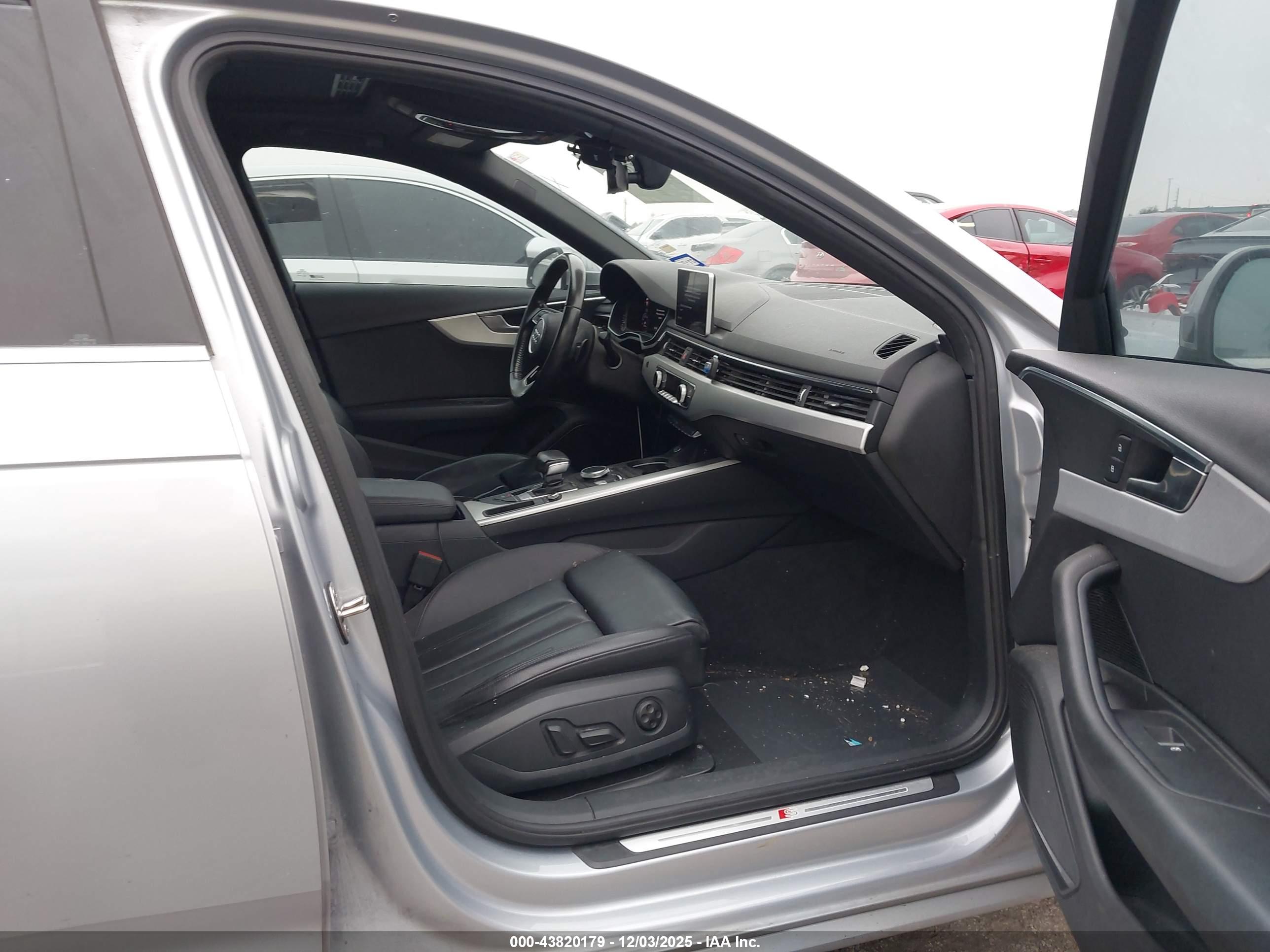 AUDI A4 image 5