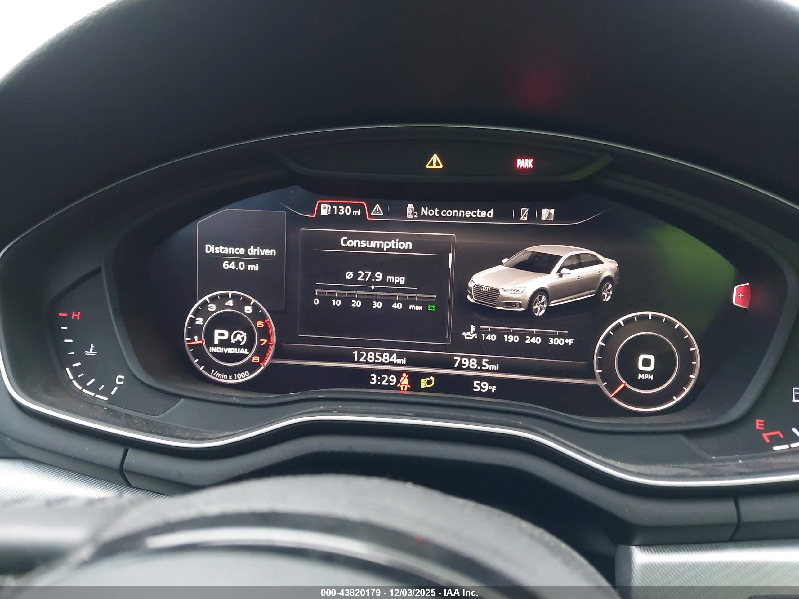 AUDI A4 image 7