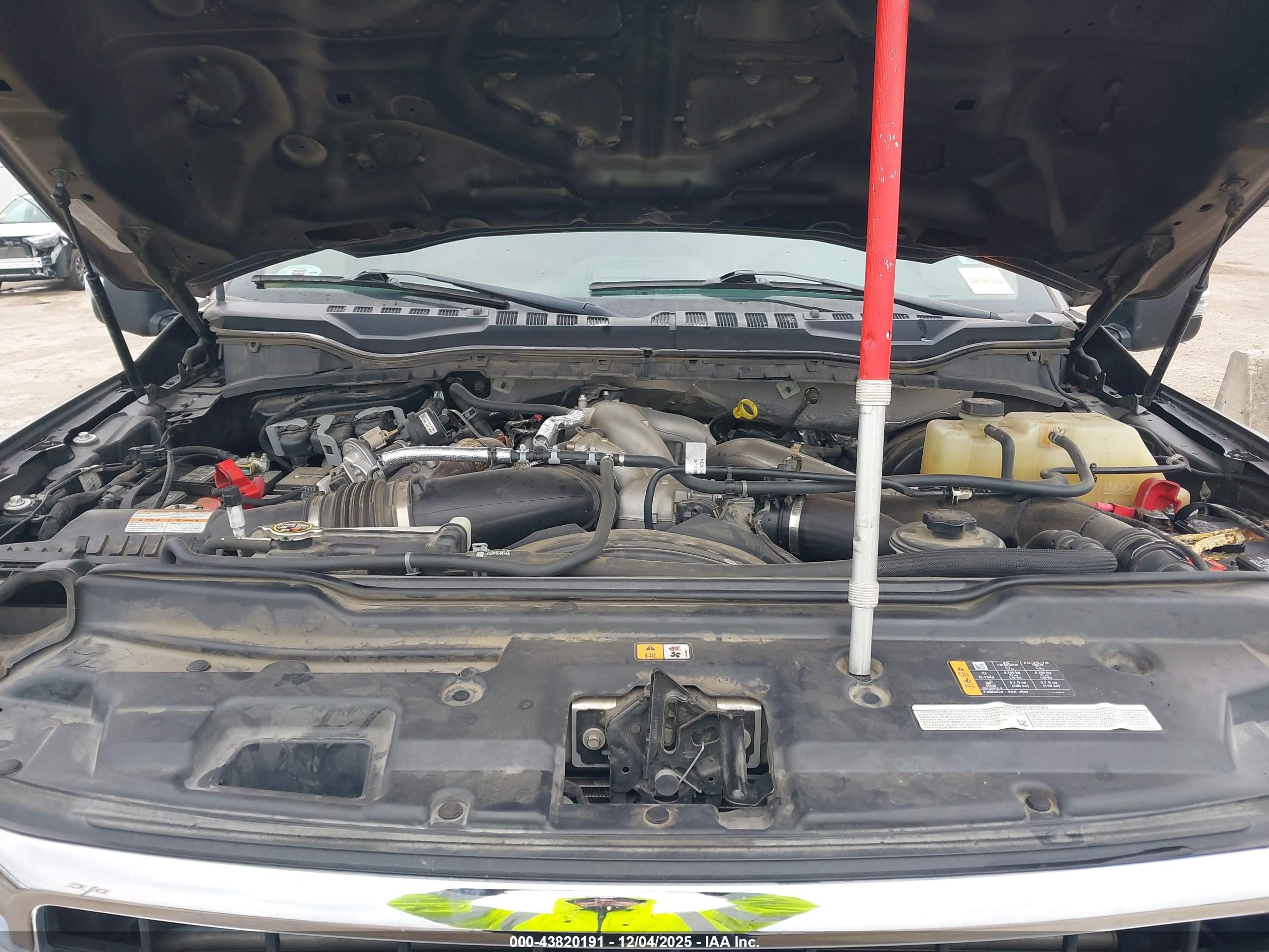 FORD F-250 image 10