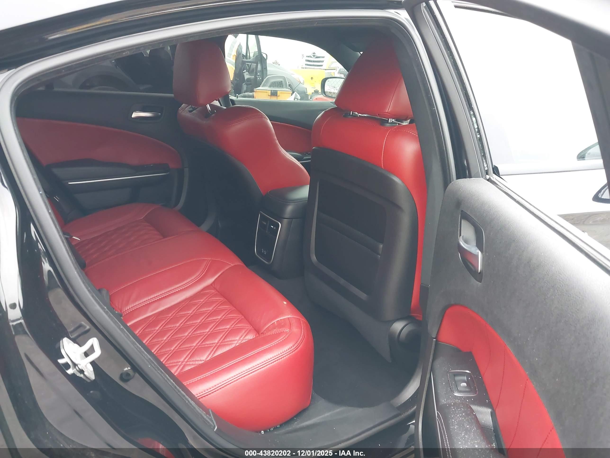 DODGE CHARGER image 8