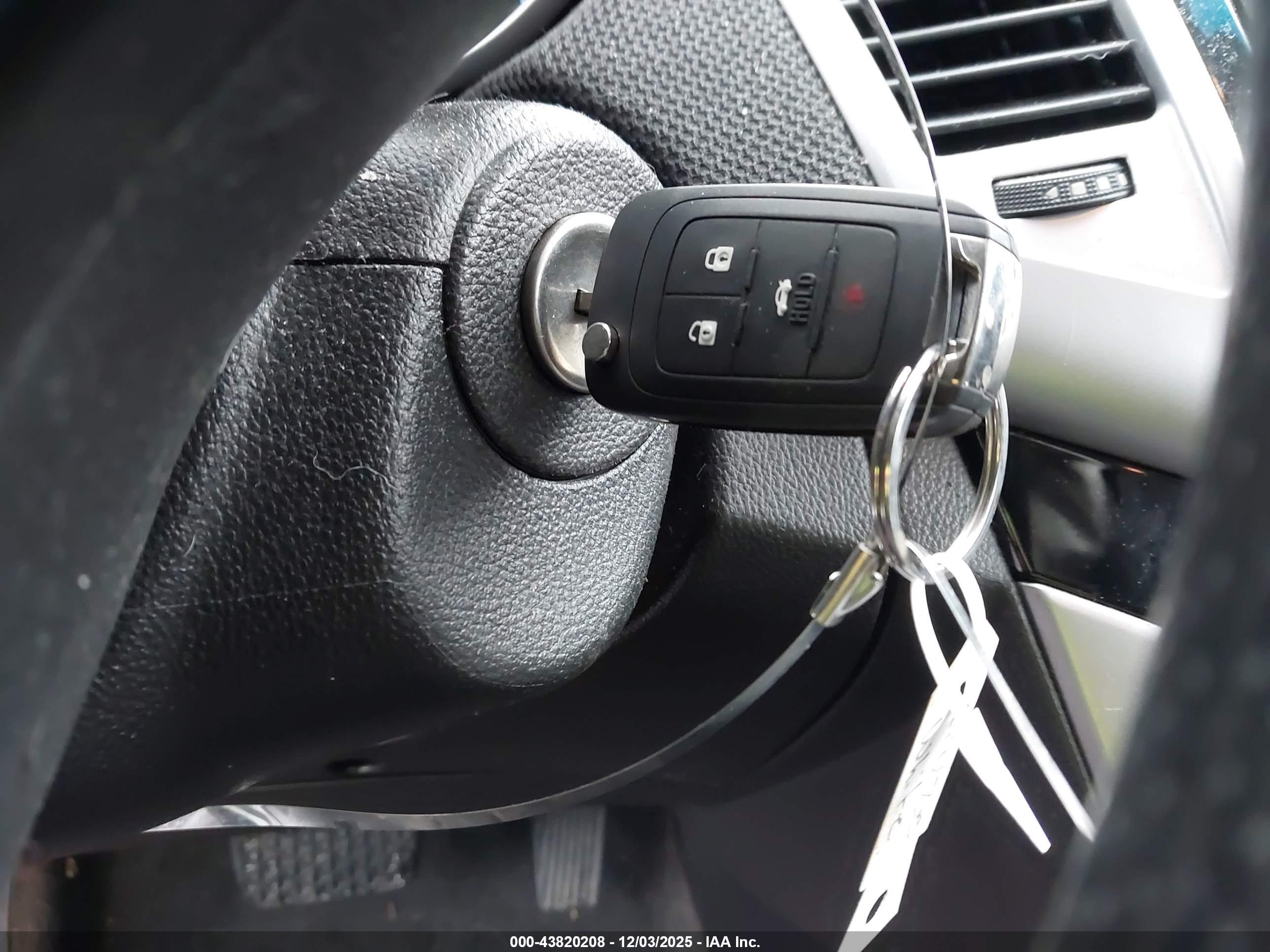 CHEVROLET CRUZE image 11